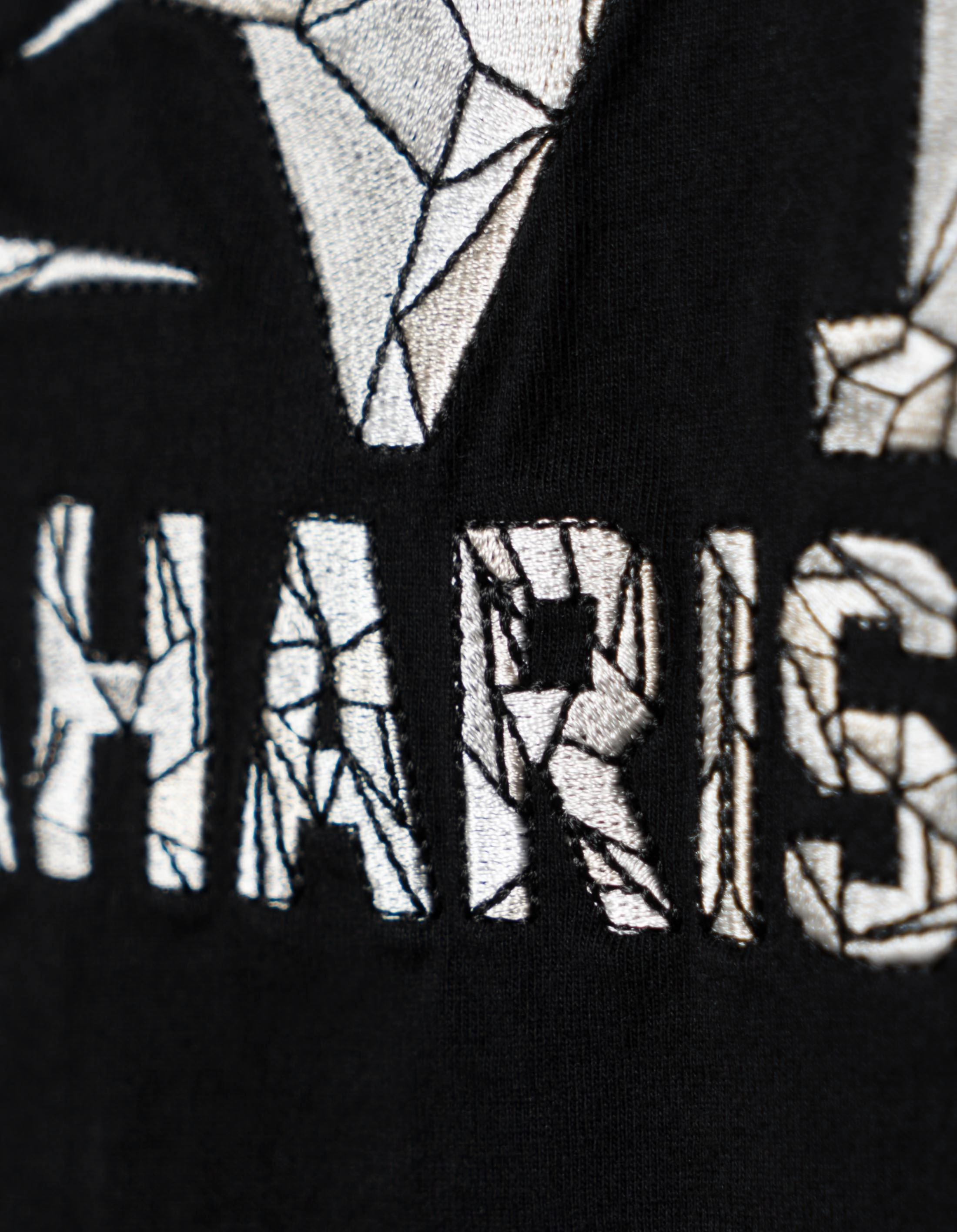 1592 Origami Crane M S/S T-Shirt Black Non Irritating Seam Finish