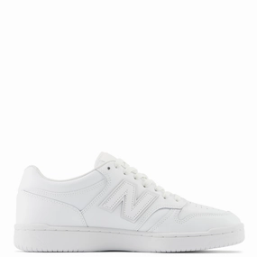 Dynamic silhouette perforated upper 480