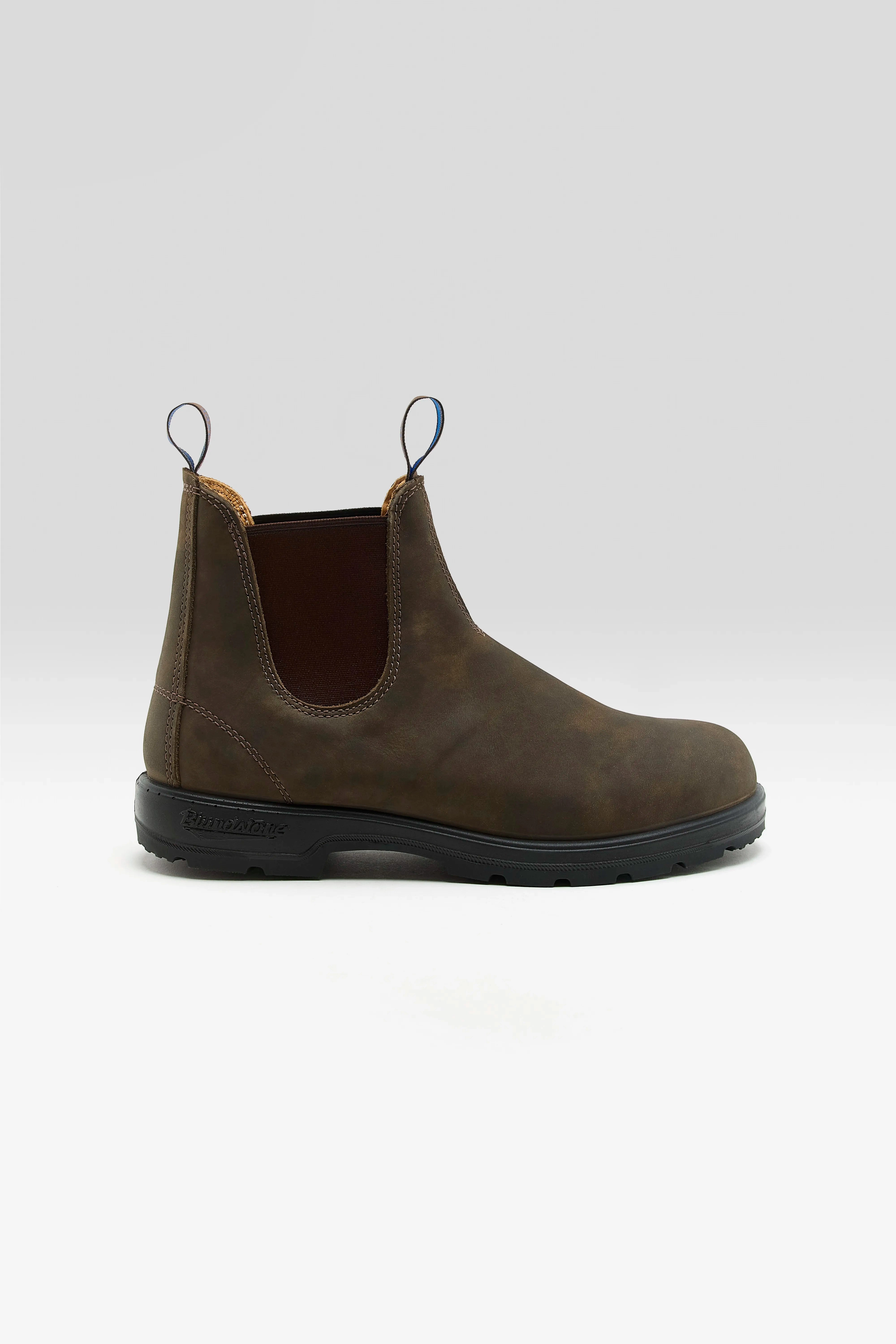 584 Thermal Chelsea Boots for Women  (252 / W / BROWN) Multi Terrain Tear-resistant