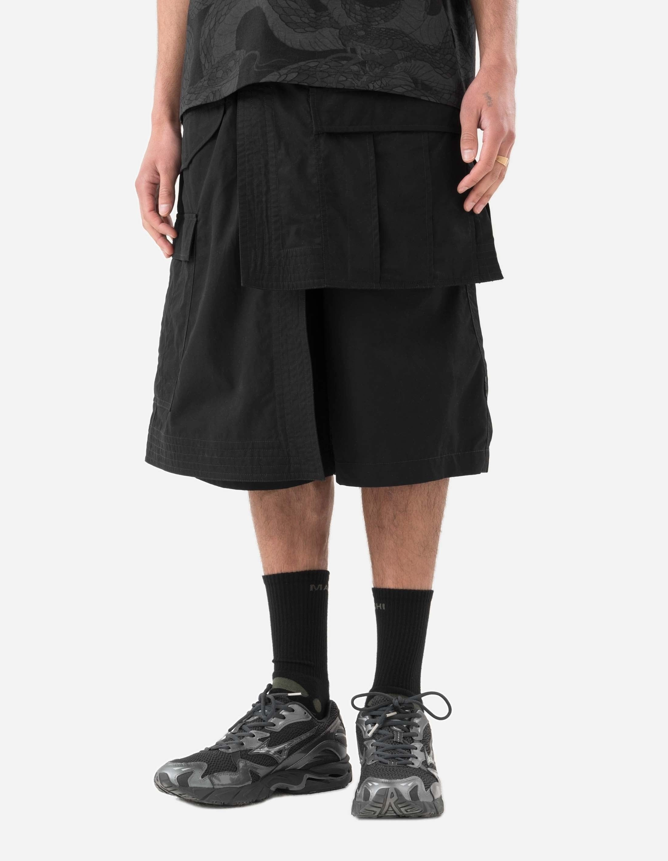 6056 Asym Hakama Shorts Black Stay Active Casual Elegance