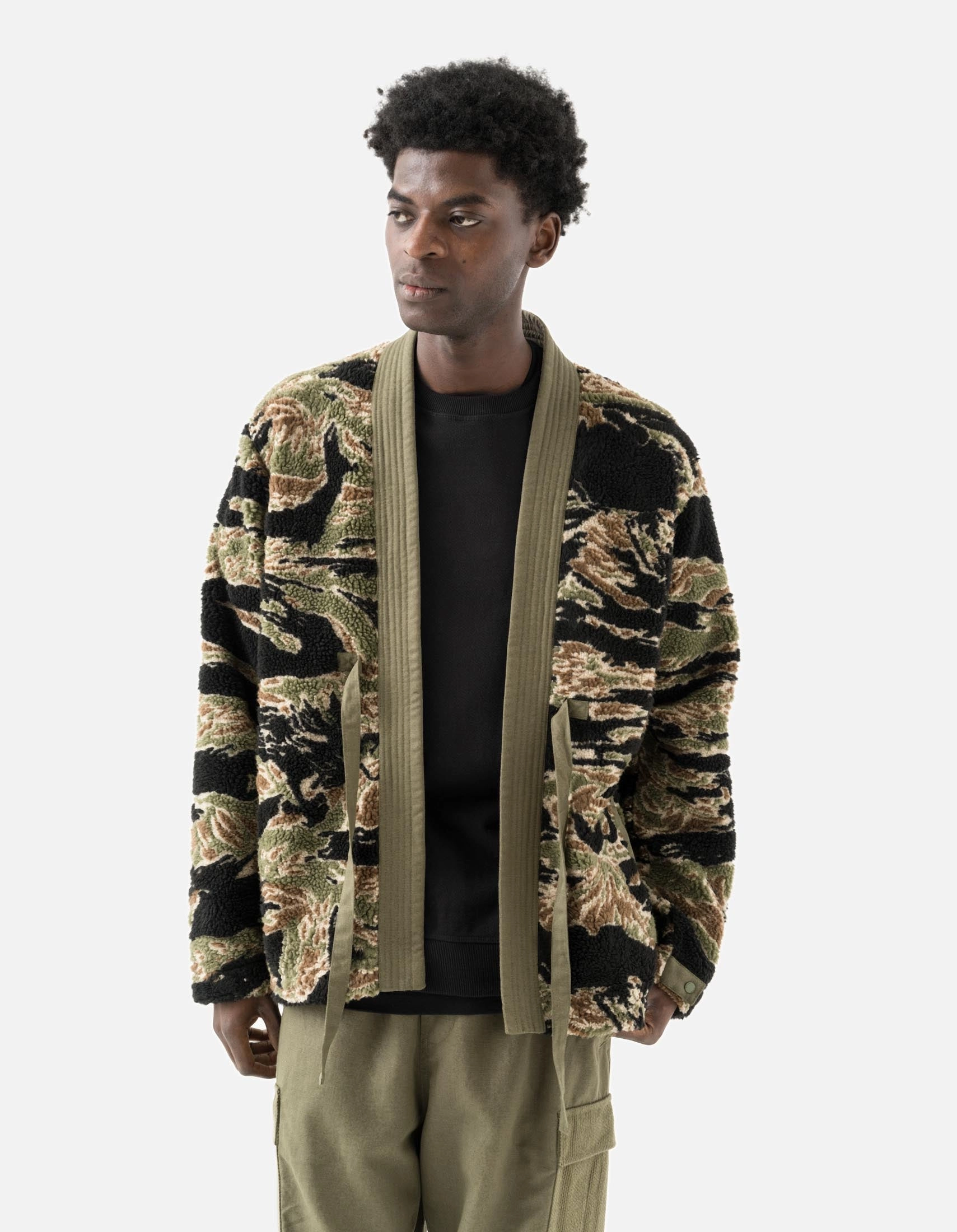 Comfort Fit Design Trail To Town 7144 Bonsai Tigerstripe Fleece Kimono Mint Gold