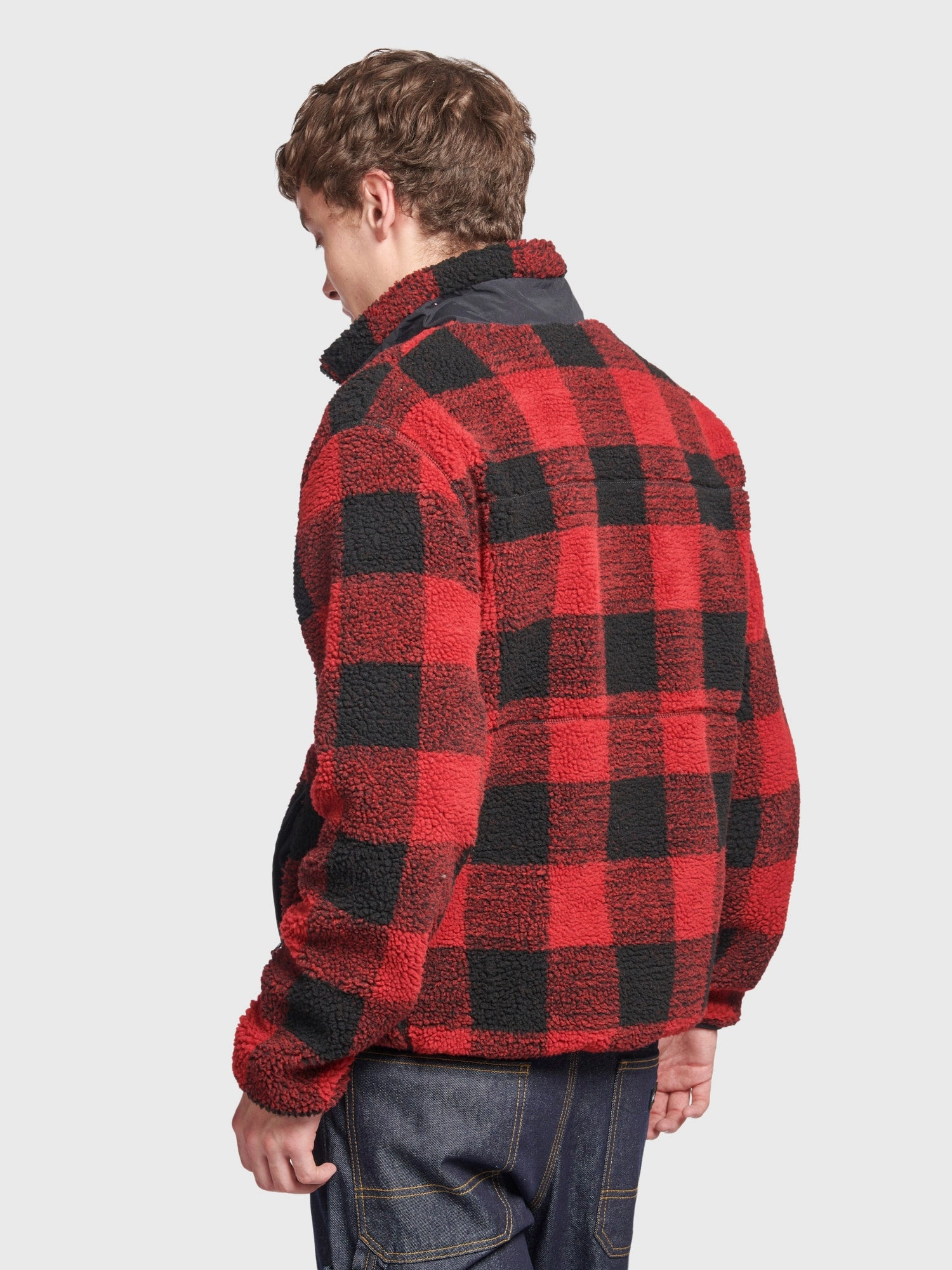 Check Mattawa Fleece Jacket in Black Weight Distribution System Comfortable Feel