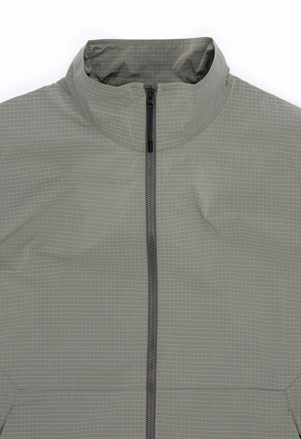 Stylish Comfort Roll Up Storage Design Goldwin Dope Dyed Rip-stop Wind Jacket - Moon Mist