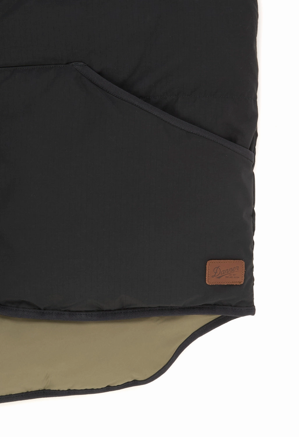 Modern Street Quick Dry Fabric Technology Danner Zig Zag Down Vest - Black