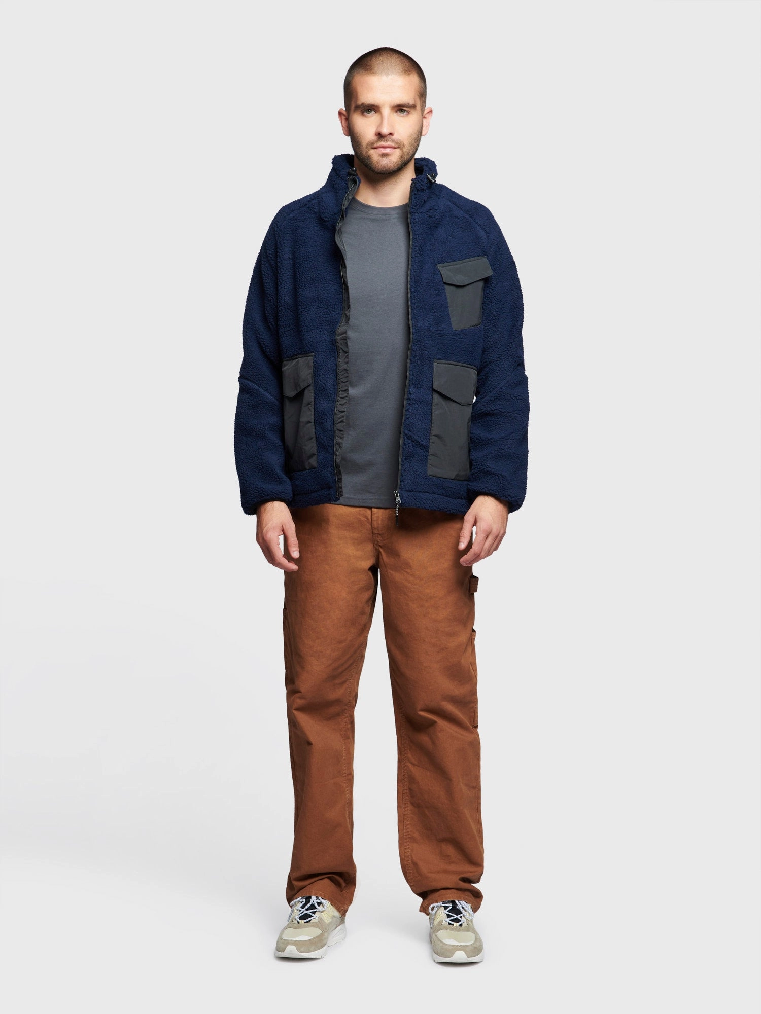 No Static Angled Pocket Fleece Jacket in Navy Blue