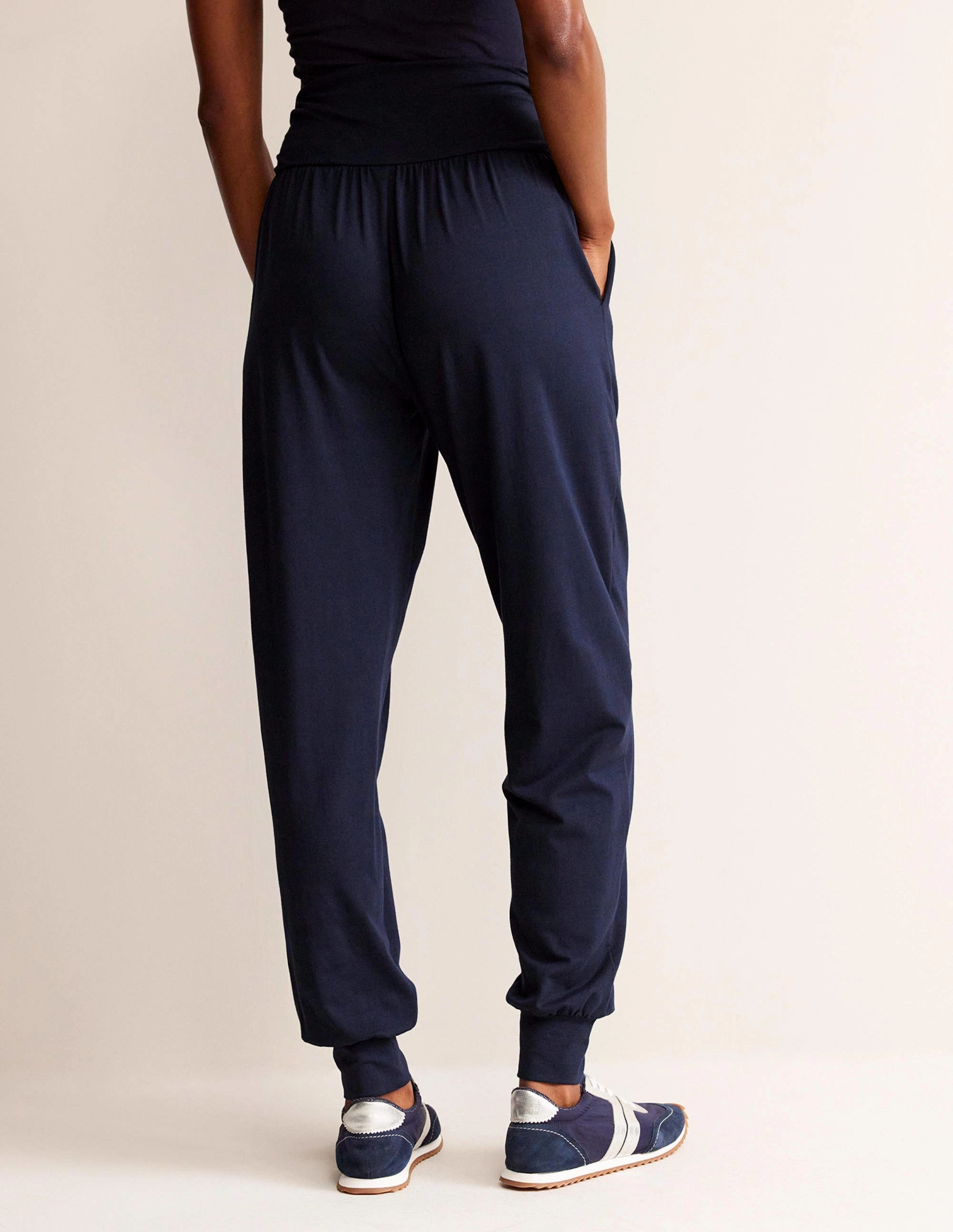 Modern Utility Comfortable Waistband Hareem Jersey Joggers-Navy