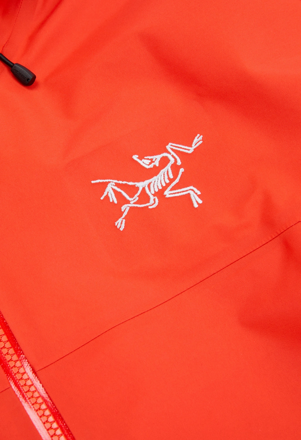 Bonded Edge Finish Day To Day Arc'teryx Men's Beta SL Jacket - Dynasty
