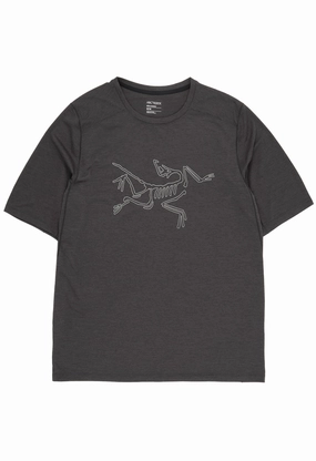 Arc'teryx Men's Cormac Logo T-Shirt - Black Heather Cozy and Light Fresh Outfit Style