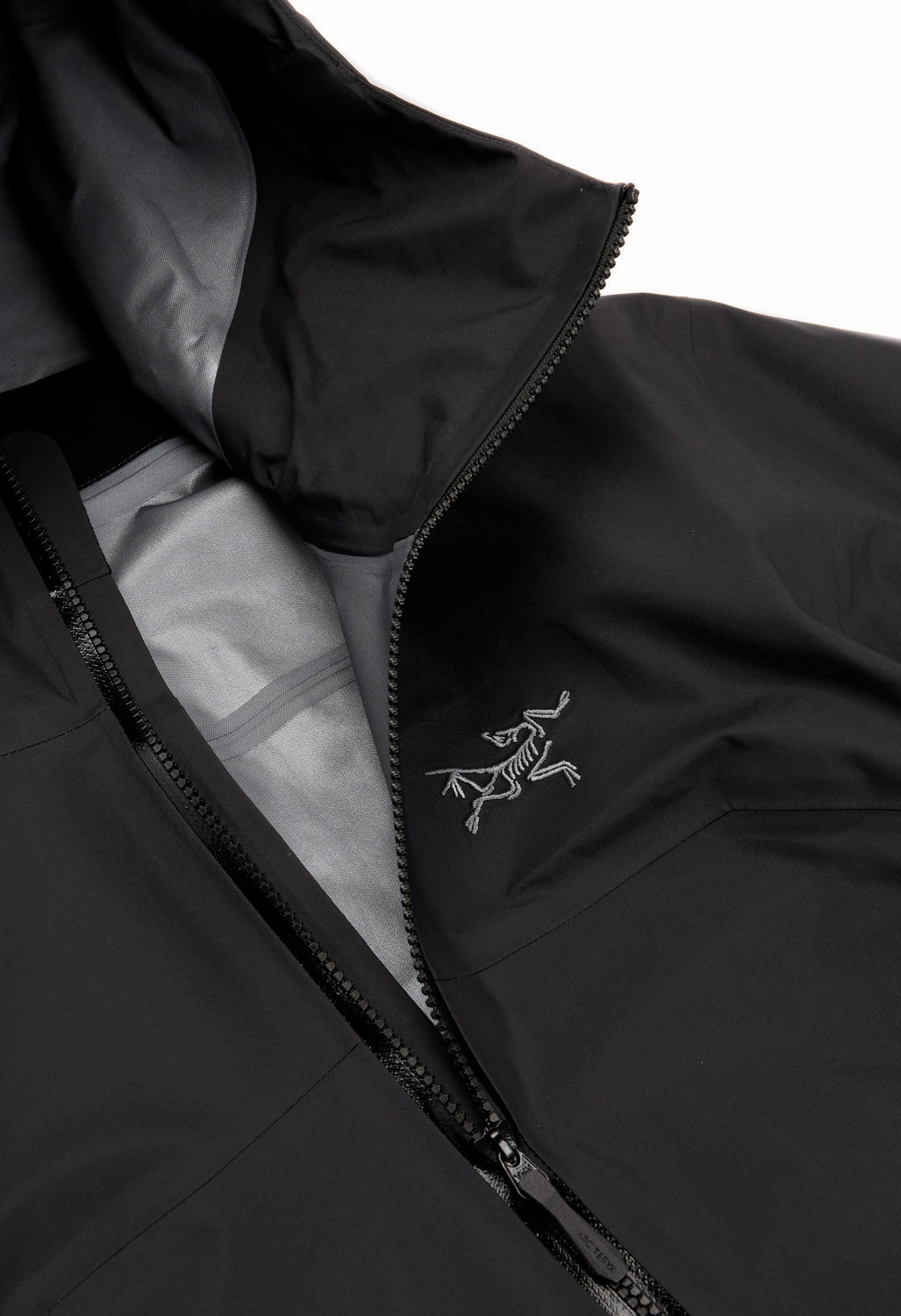 FoldableStorageCapability Arc'teryx Women's Beta SL Jacket - Black