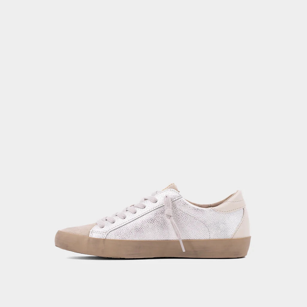 WOMEN'S MIA Sneaker Style