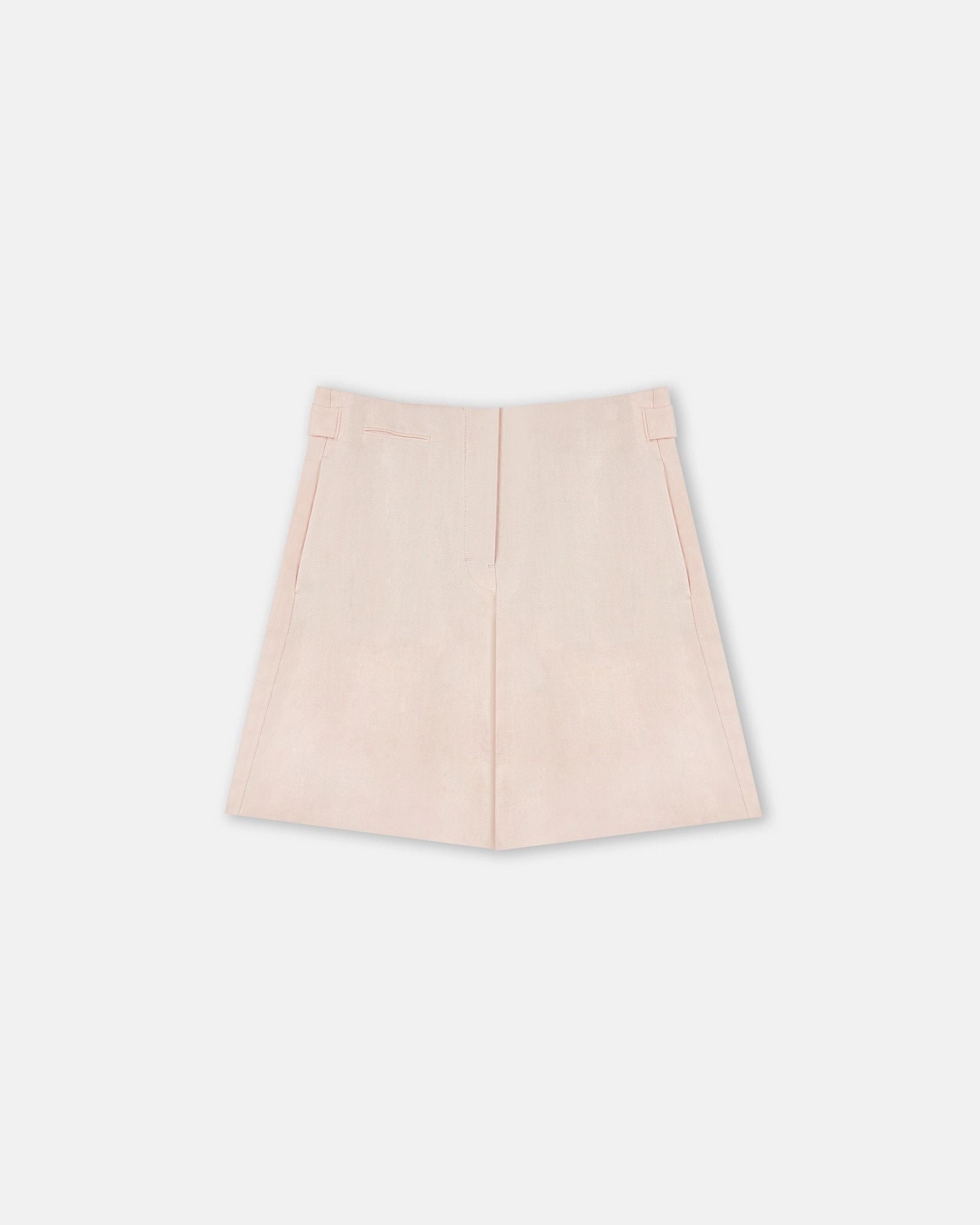 Comfortable Waistband Flattering Fit Wear Bermuda shorts in linen