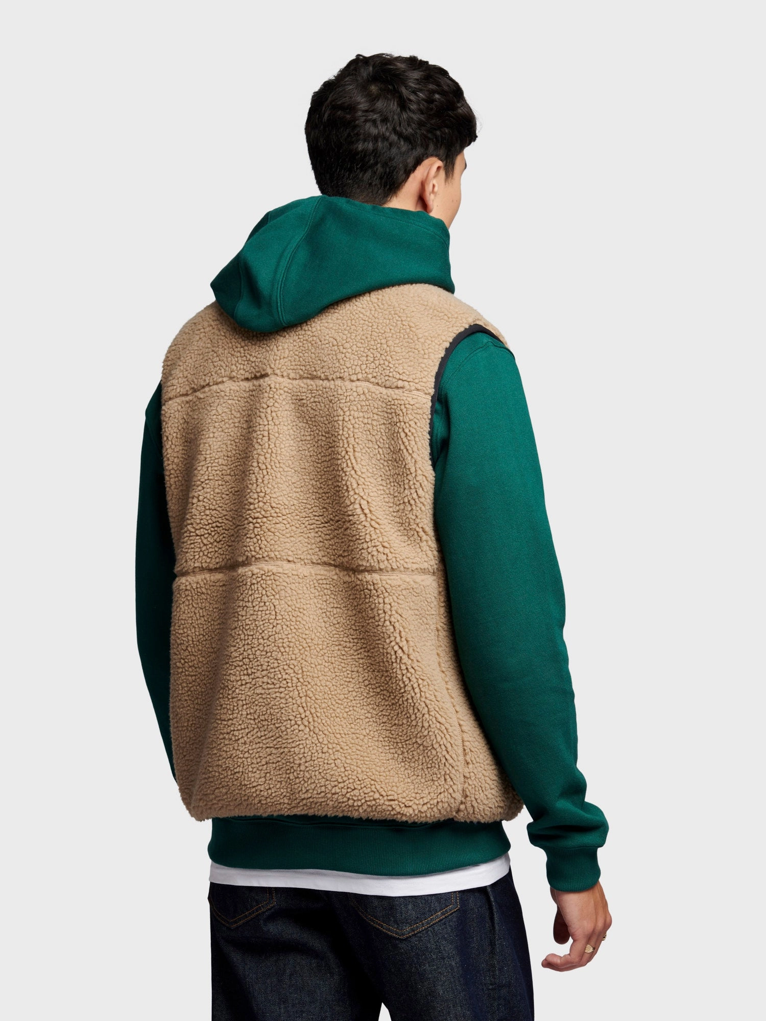 Waterproof Coating Mattawa Fleece Vest in Chinchilla