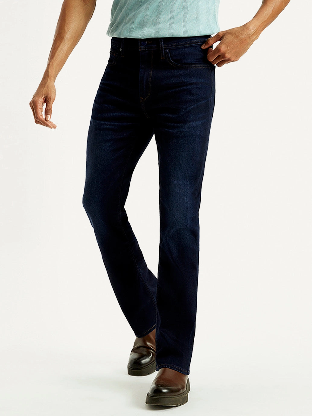 Men's Redloop 527 Med Indigo Bootcut Fit Mid Rise Jeans Smart Tailoring Luxury Textured Athlete Fit