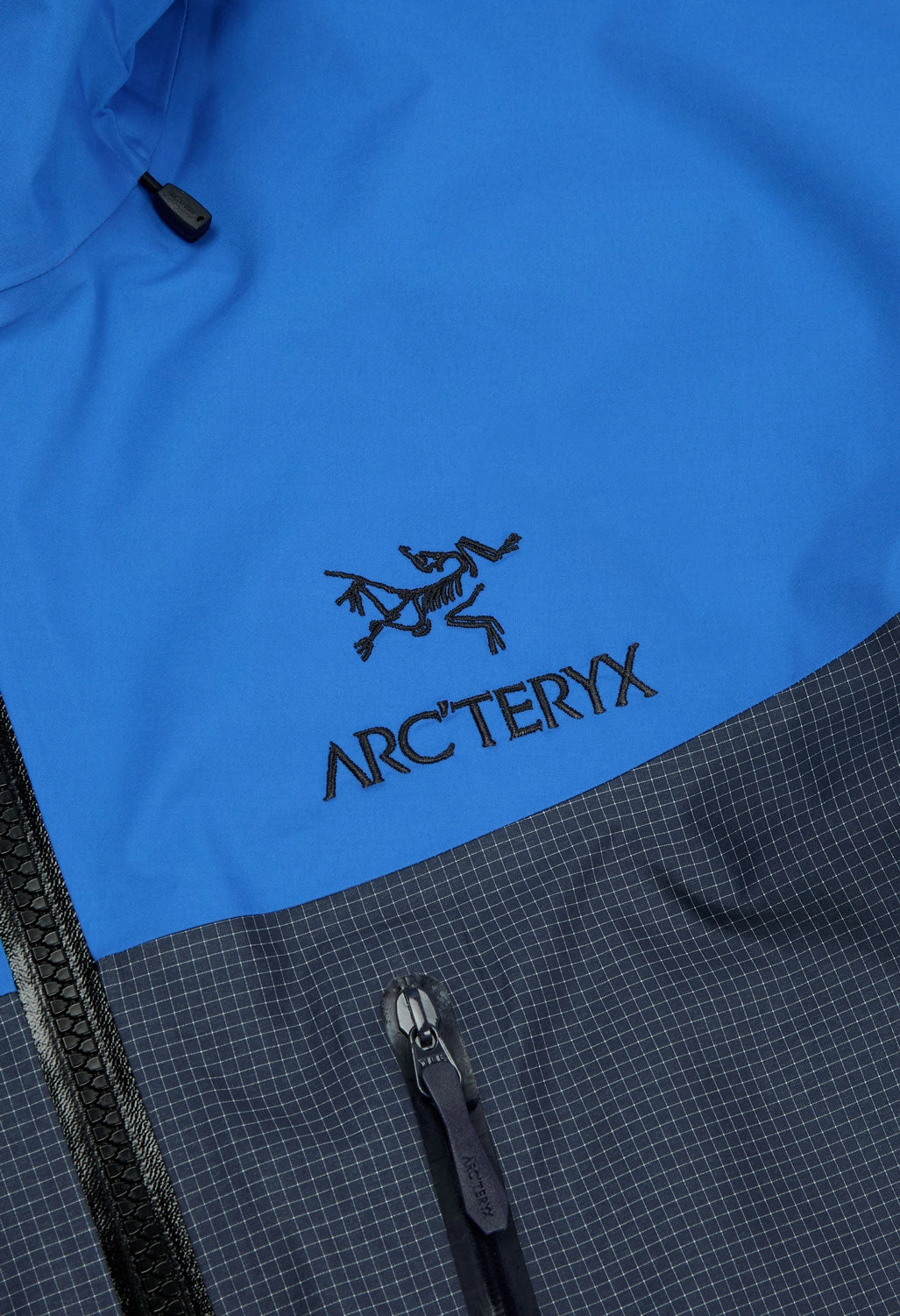 Fire Retardant Treated Fabric Flexible Side Gussets Arc'teryx Men's Alpha GORE-TEX Pro Jacket - Lt Vitality / Black Sapphire