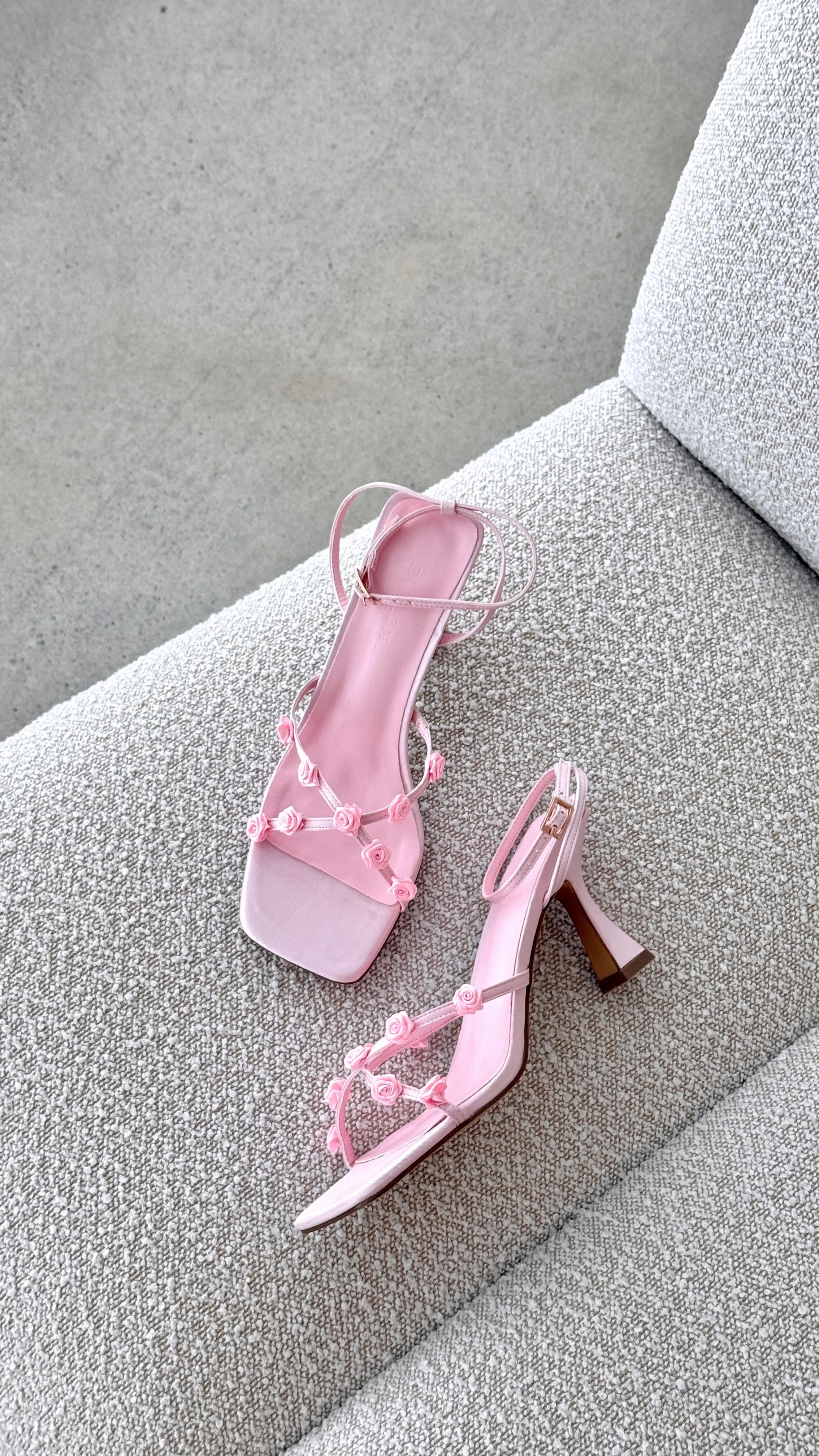 Romantic Spark Classic Shape Brynlee Heel - Baby Pink