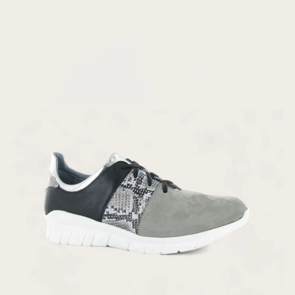 Traction Treads Buzz
