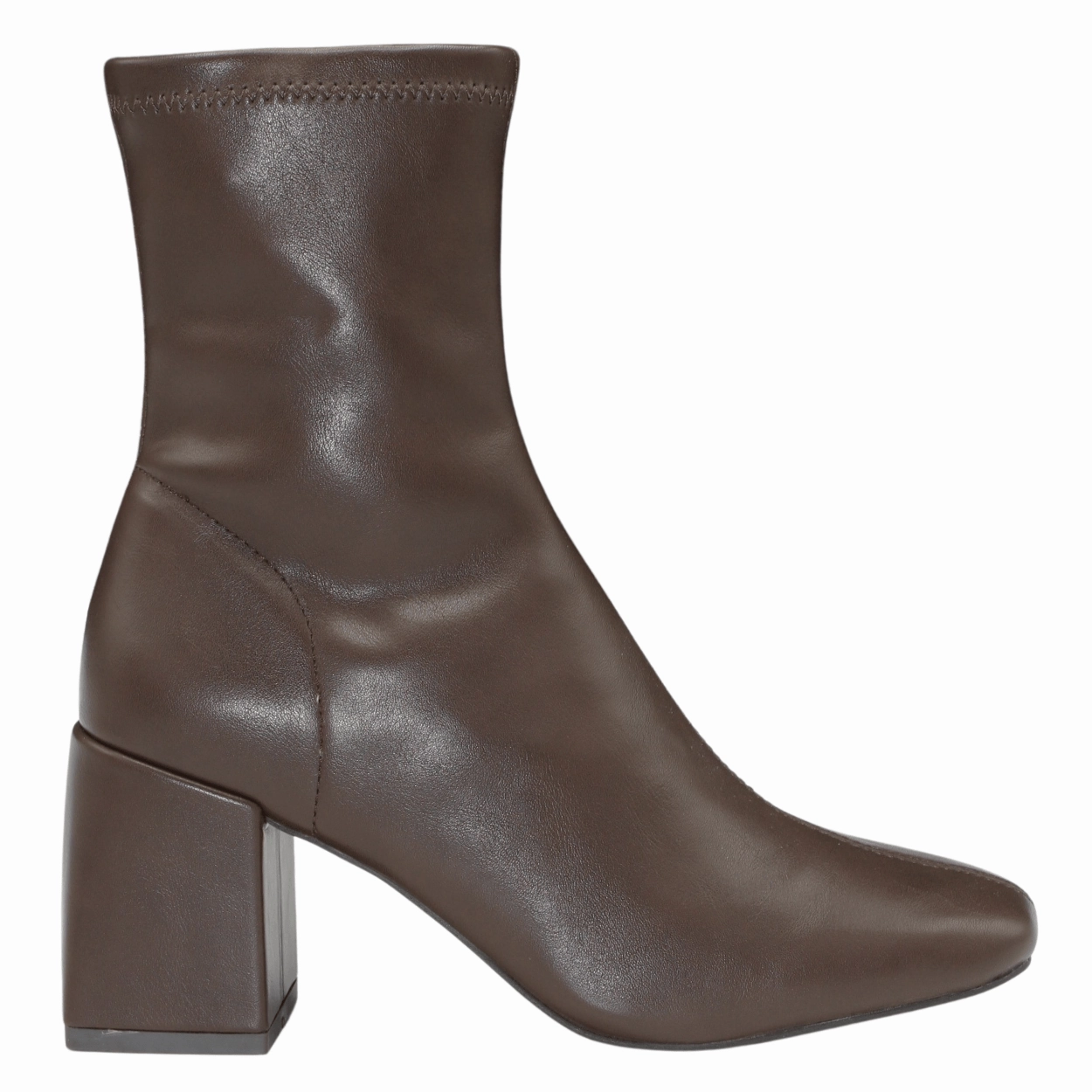 Carina Croc Look