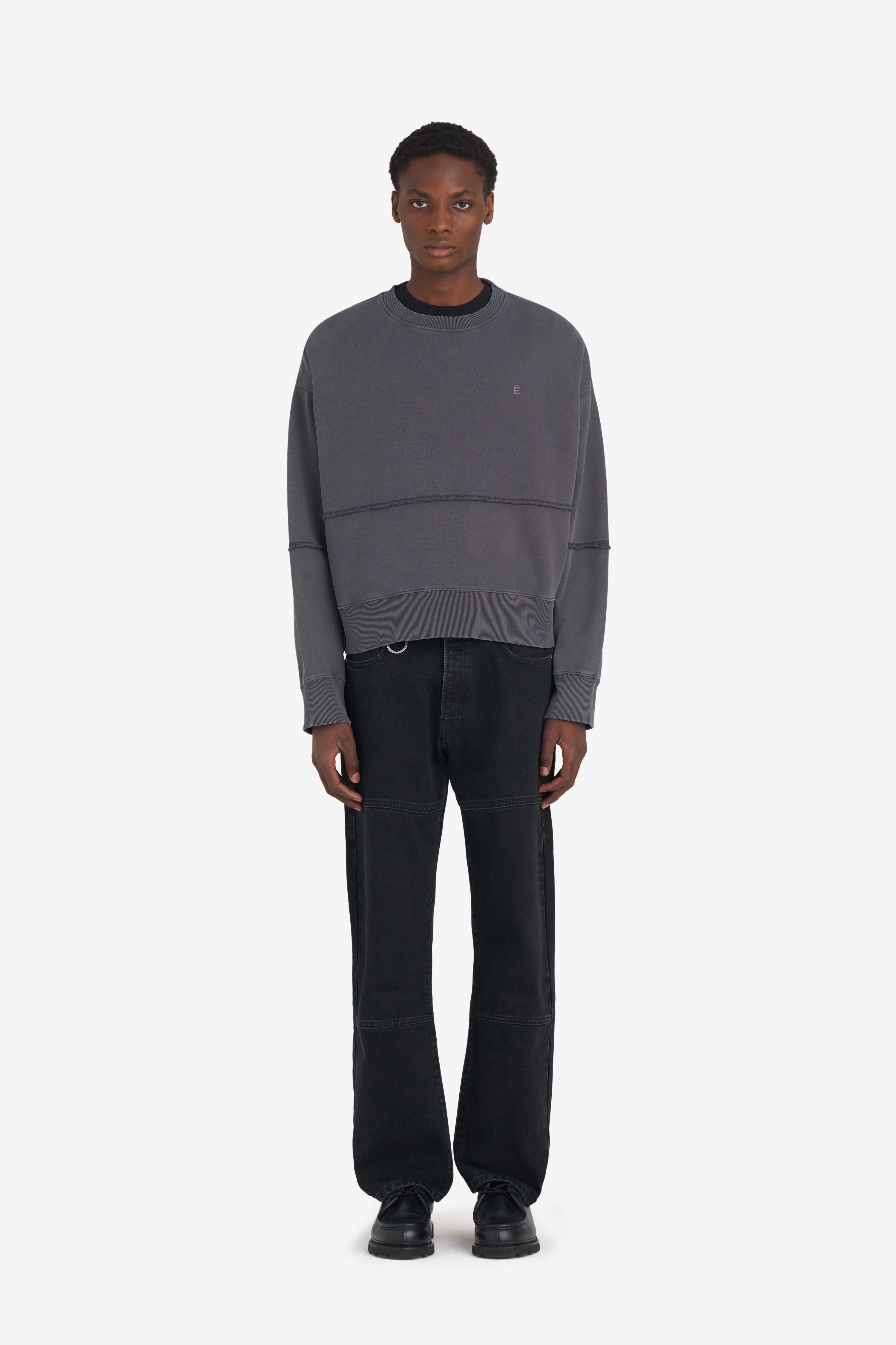 Classic Comfort BOXY SWEATSHIRT SEASON