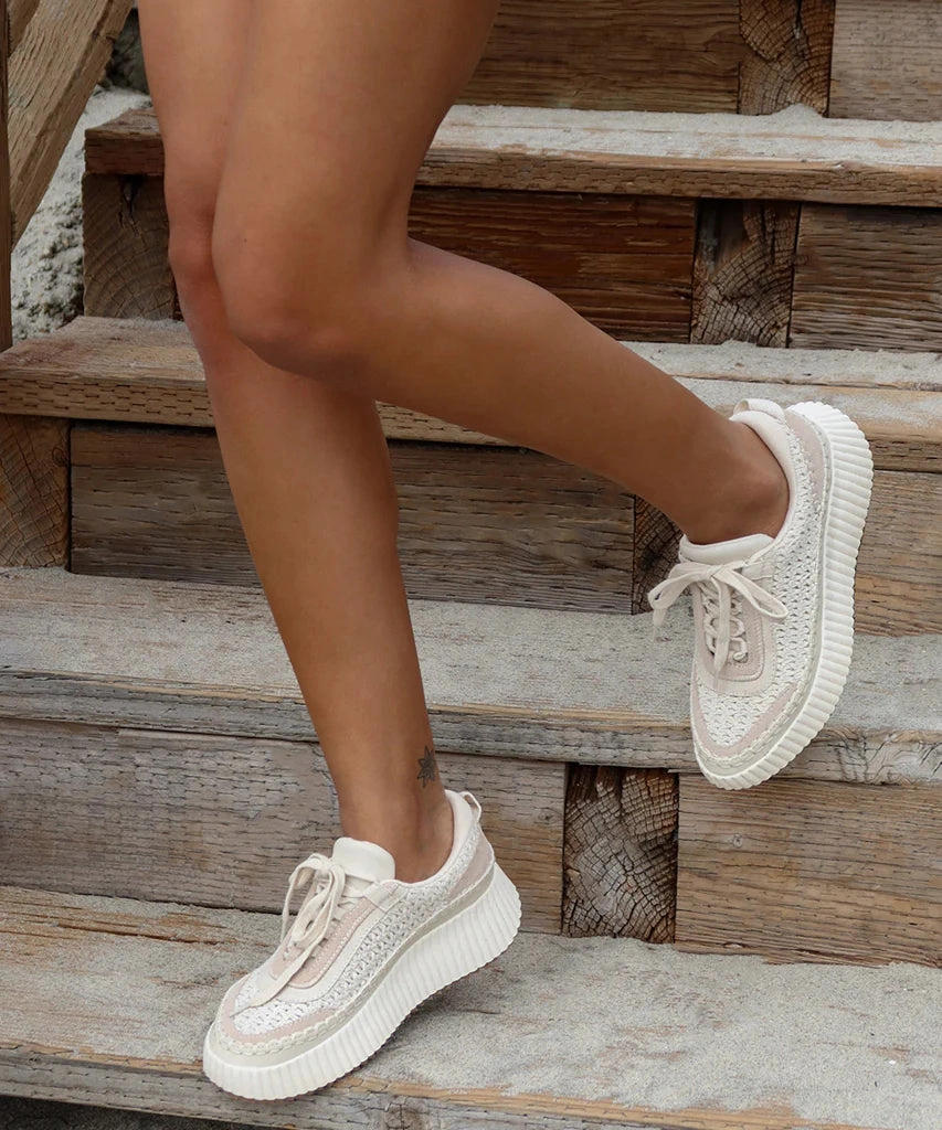 Enhanced Durability Bold Detail WOMEN'S DOLEN