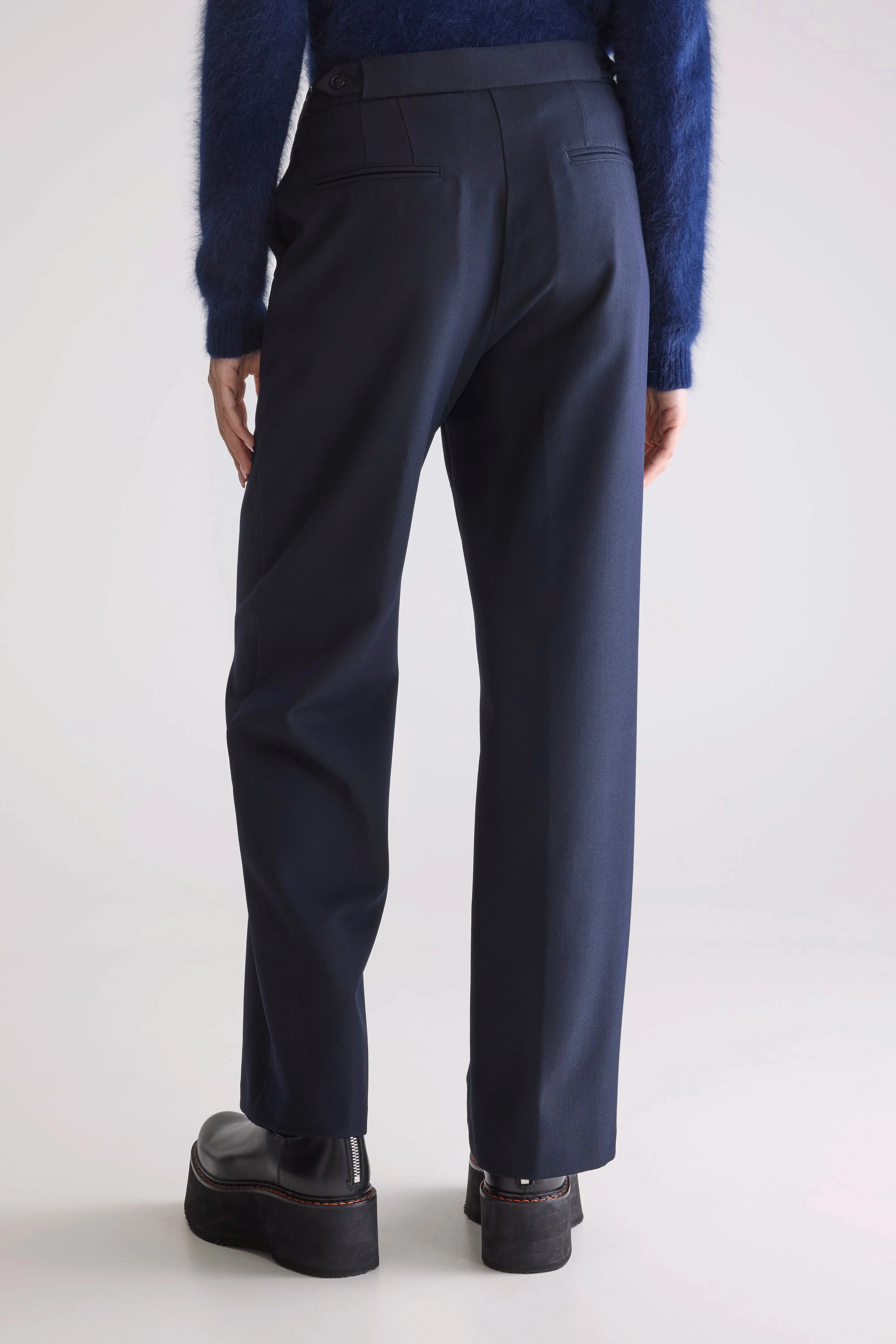 Sunrise straight trousers (252 / W / AMERICA) Odor control Fashionable Look