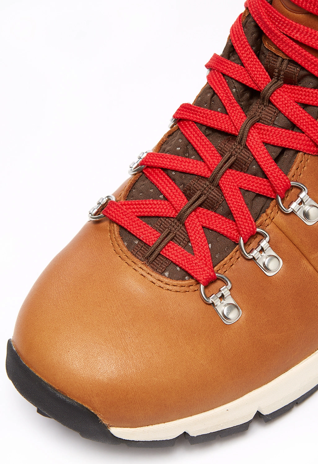 Layered Support Danner Mountain 600 4.5" Men's Boots - Saddle Tan