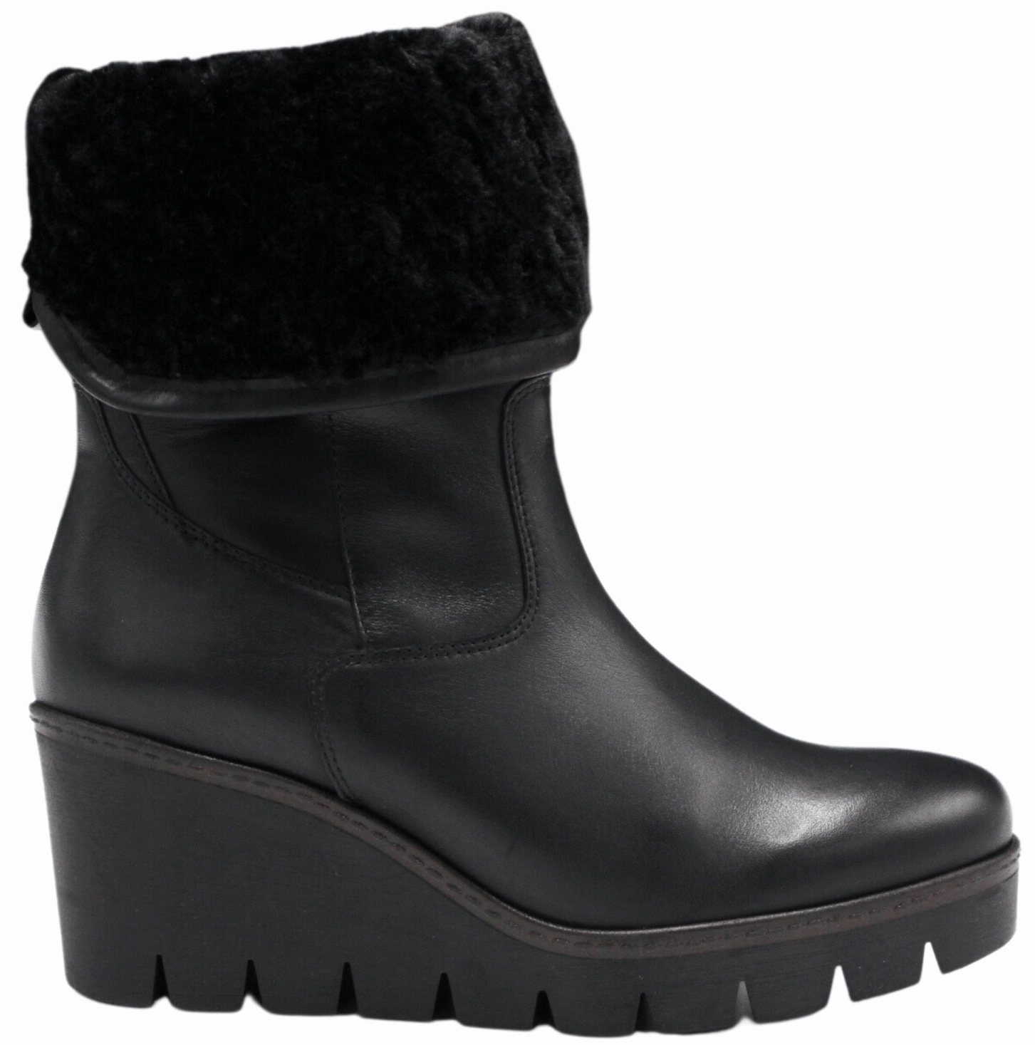 Dream Wedge Bootie Padded Interior Outdoor Explorer Heavy Terrain