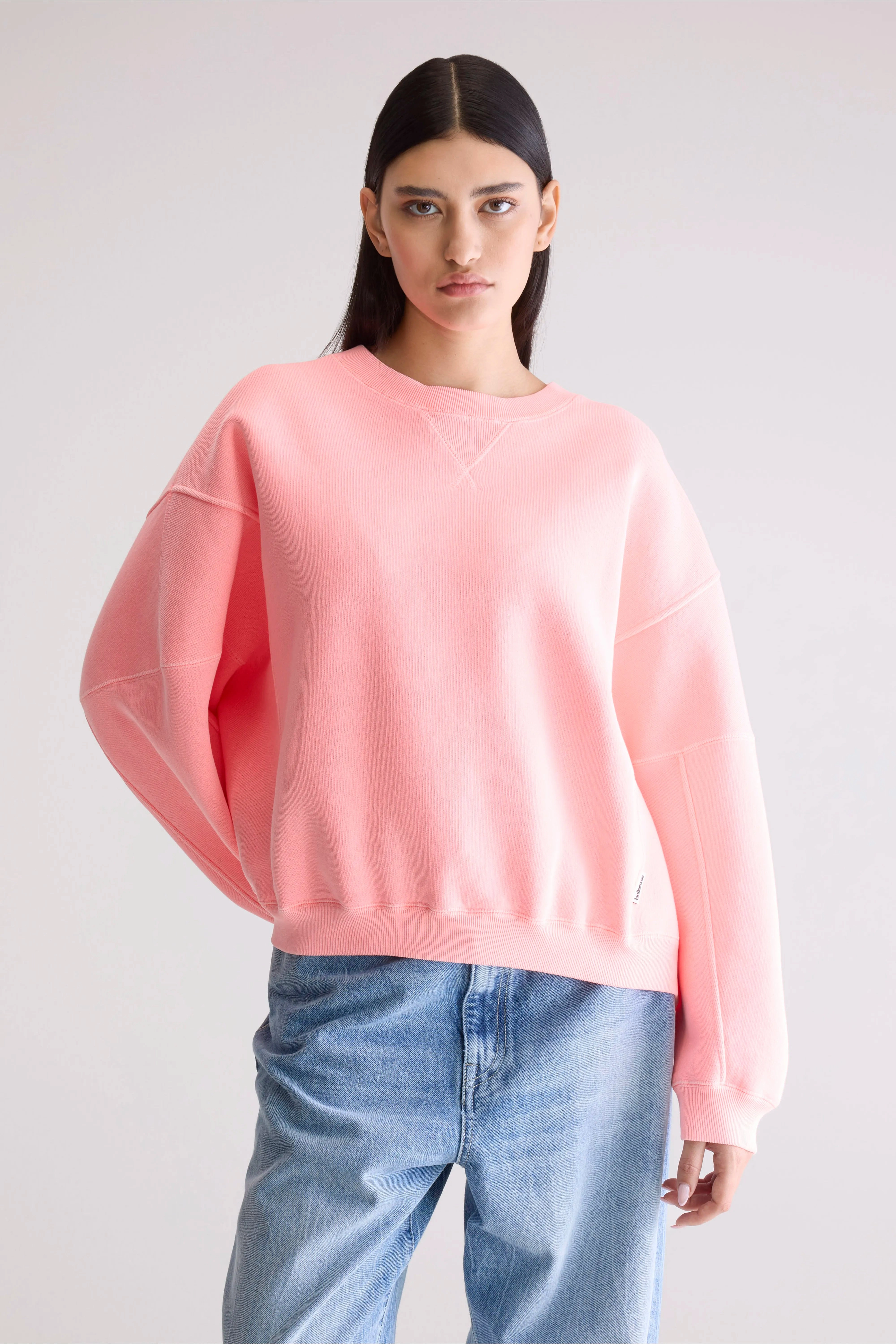 Flips crewneck sweatshirt (252 / W / FLASH WASH) perfect for anniversaries Monochrome Look