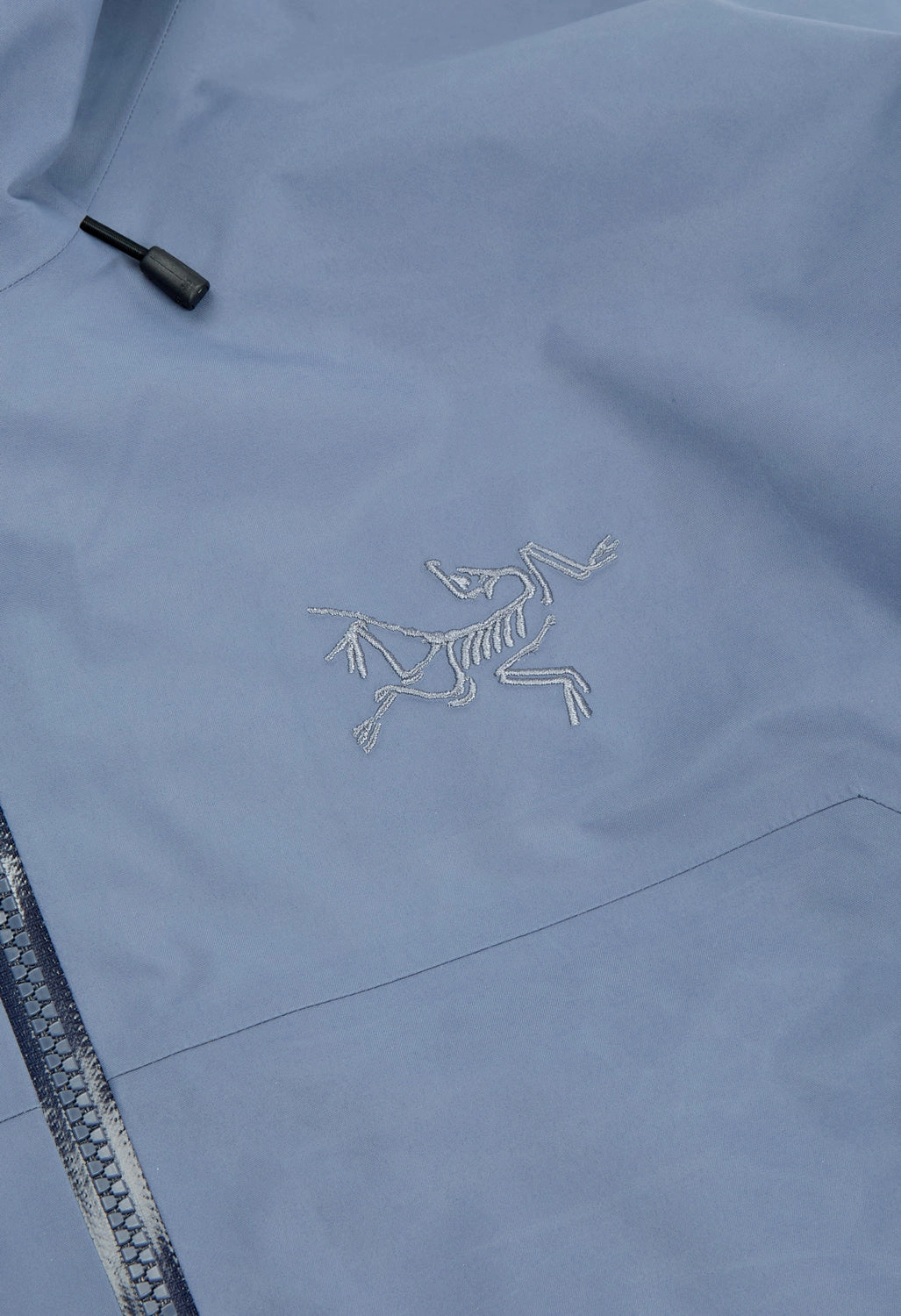 Smooth Finish Arc'teryx Men's Beta SL Jacket - Stratus