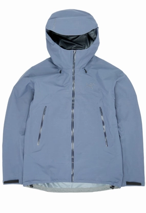 Arc'teryx Men's Beta SL Jacket - Stratus Water Repellent Fabric