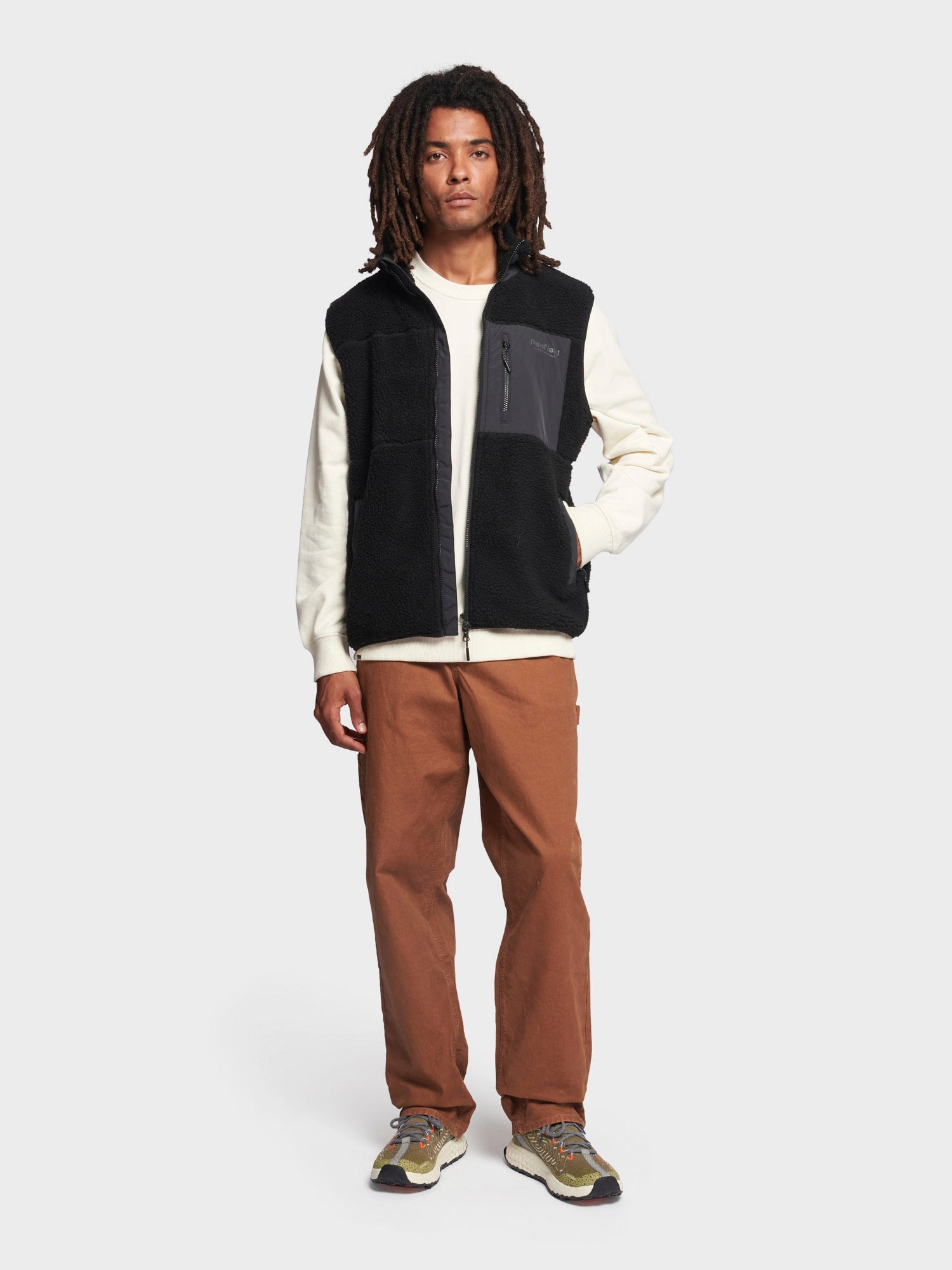 Hudson Script Fleece Vest in Black Layered Collar