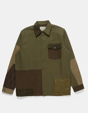 Minimalist Closure Fashion-Forward 4084 Upcycled Utility Overshirt Olive