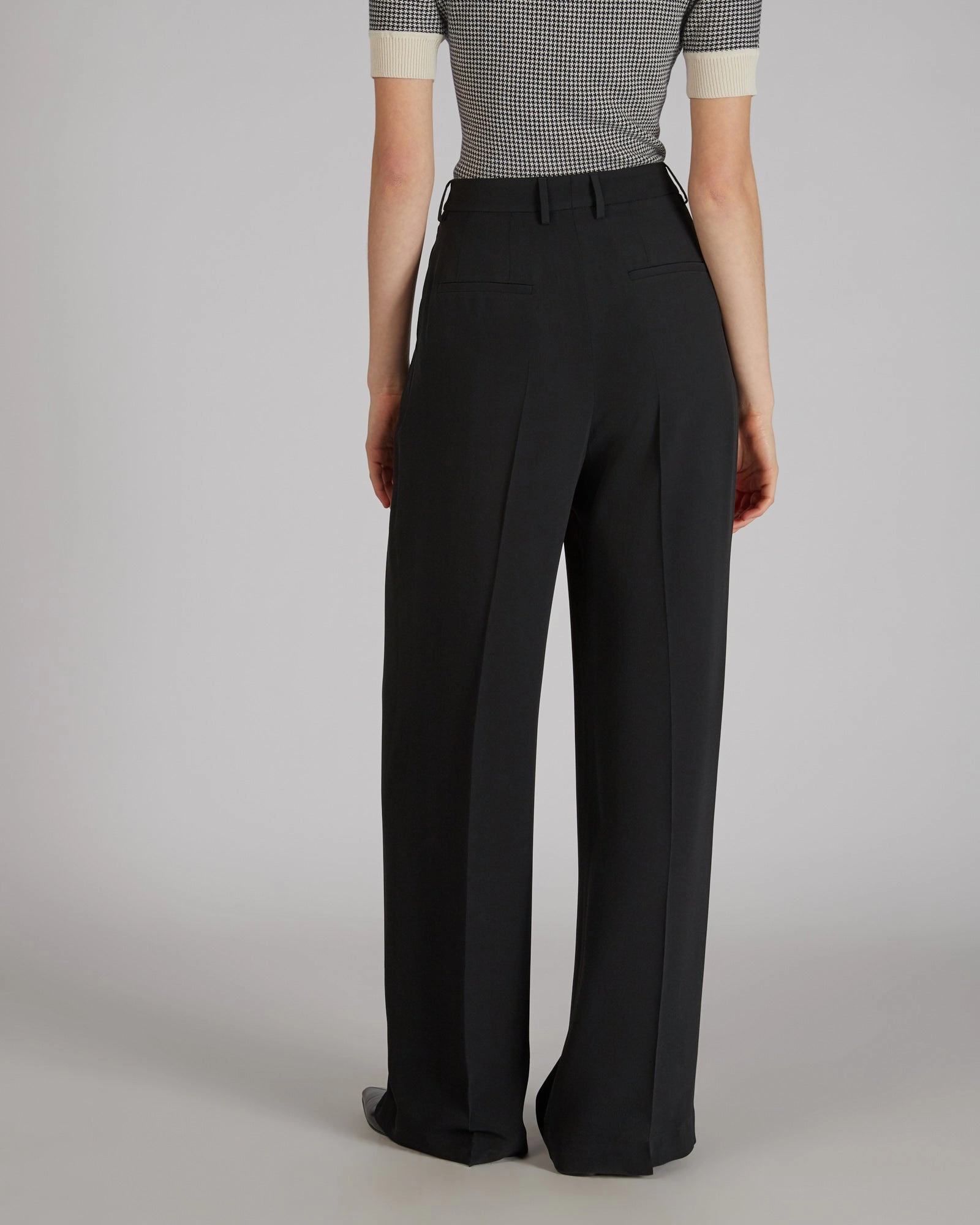 Silk and acetate cr??pe de chine trousers Organic Cotton Blend