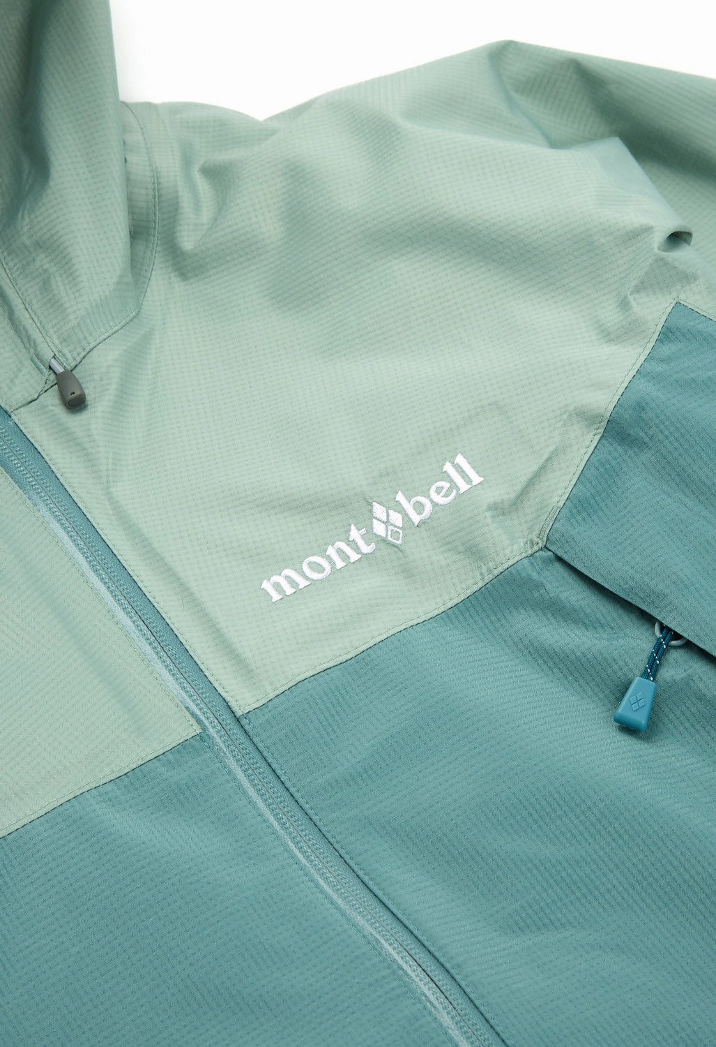 Functional Layer Piece Montbell Women's Thunder Pass Jacket - Light Blue