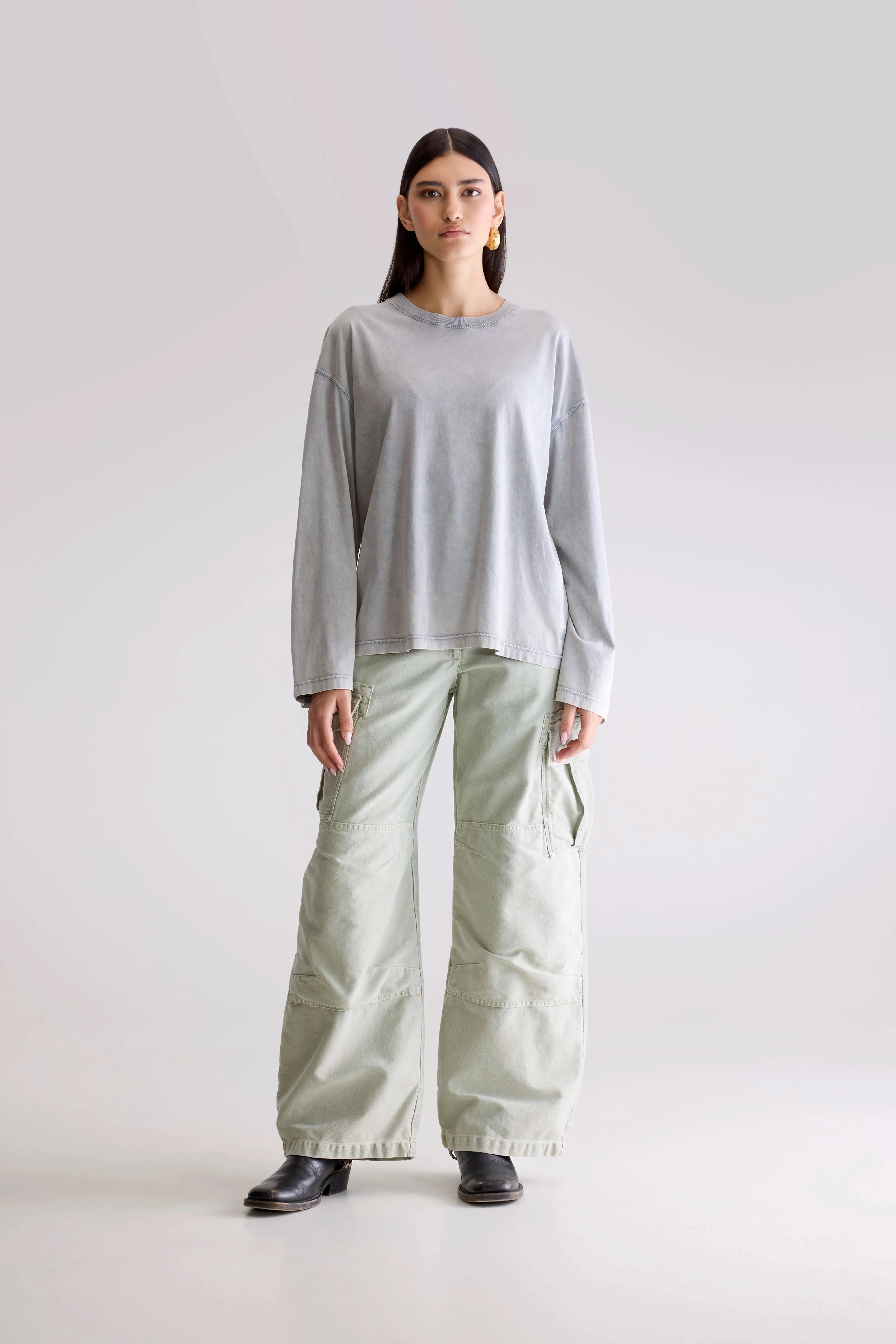 Fandy long sleeve t-shirt (252 / W / IRON) AntiSnagYarnProcessing OversizedFit