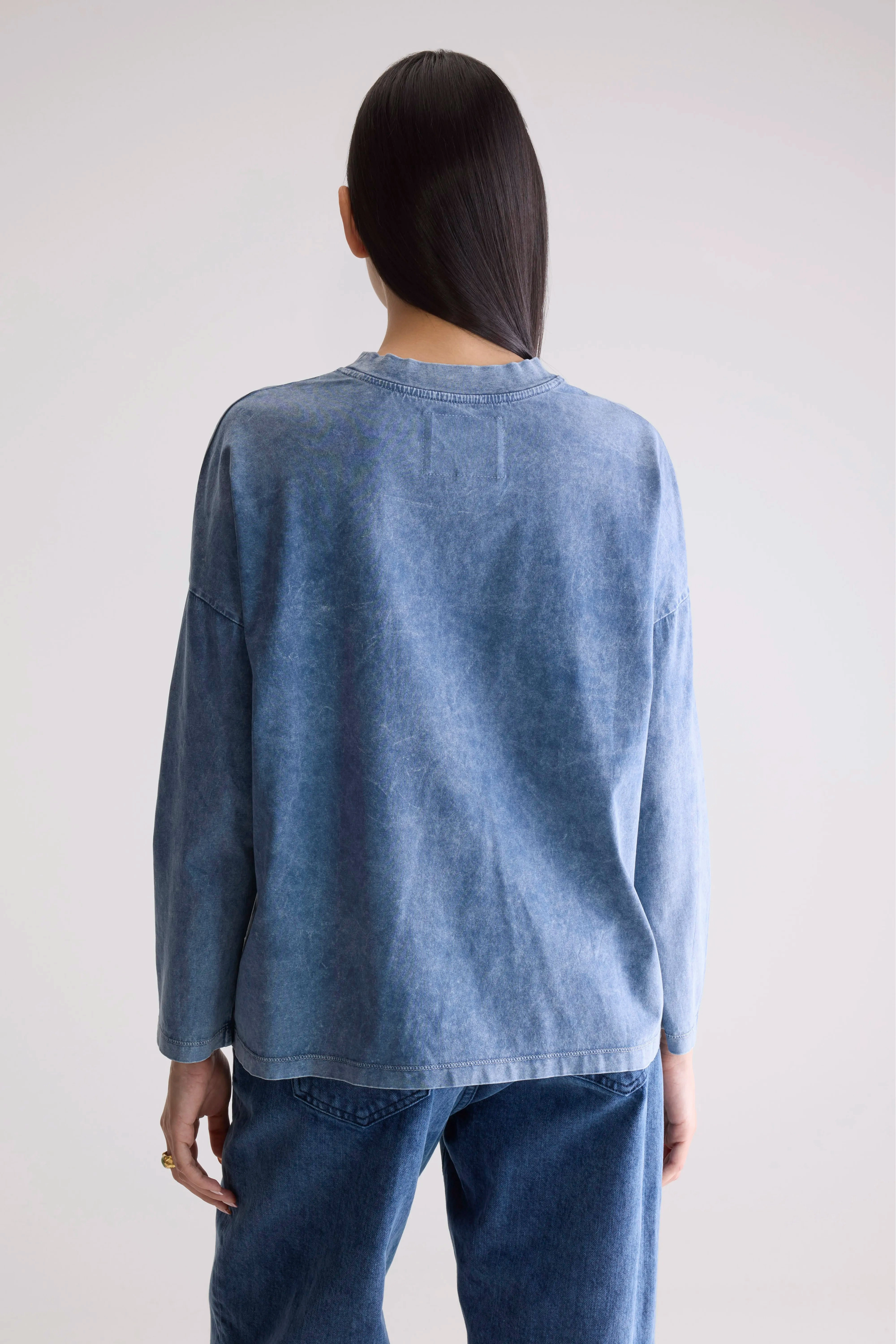Layered Sleeve Simple Cut Filio long sleeve t-shirt (252 / W / BLUE JEANS)