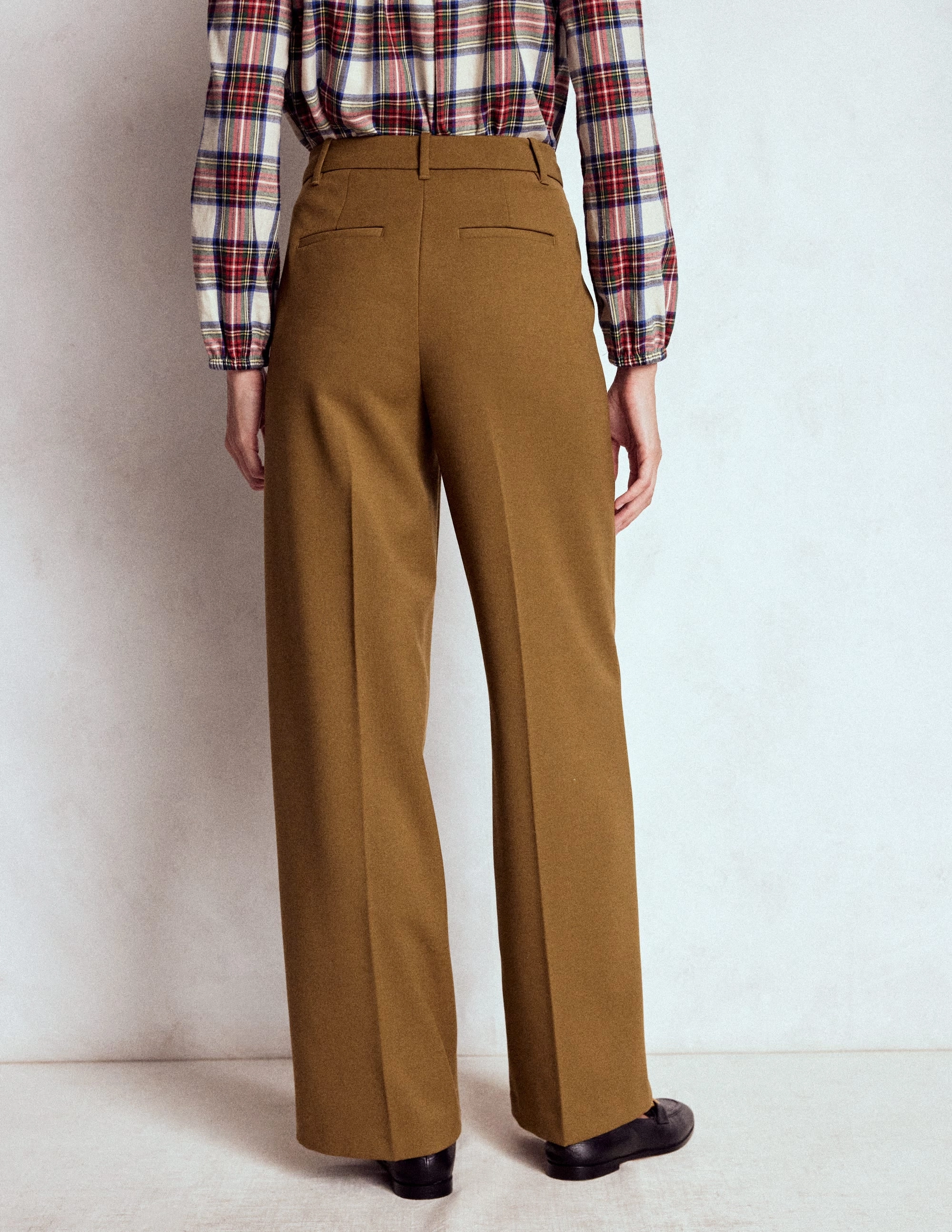 StainResistantCoating Light Coverage Belgravia Tailored Trousers-Tobacco