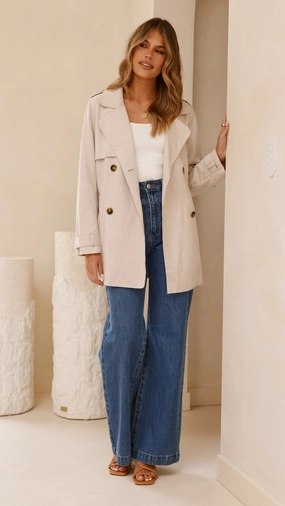 Jaya Coat - Natural Convertible Style Sleek Layer Fit