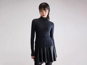 Flawy turtle neck t-shirt (252 / W / OFF BLACK) Fray Resistant Edges Hidden Ventilation Zones