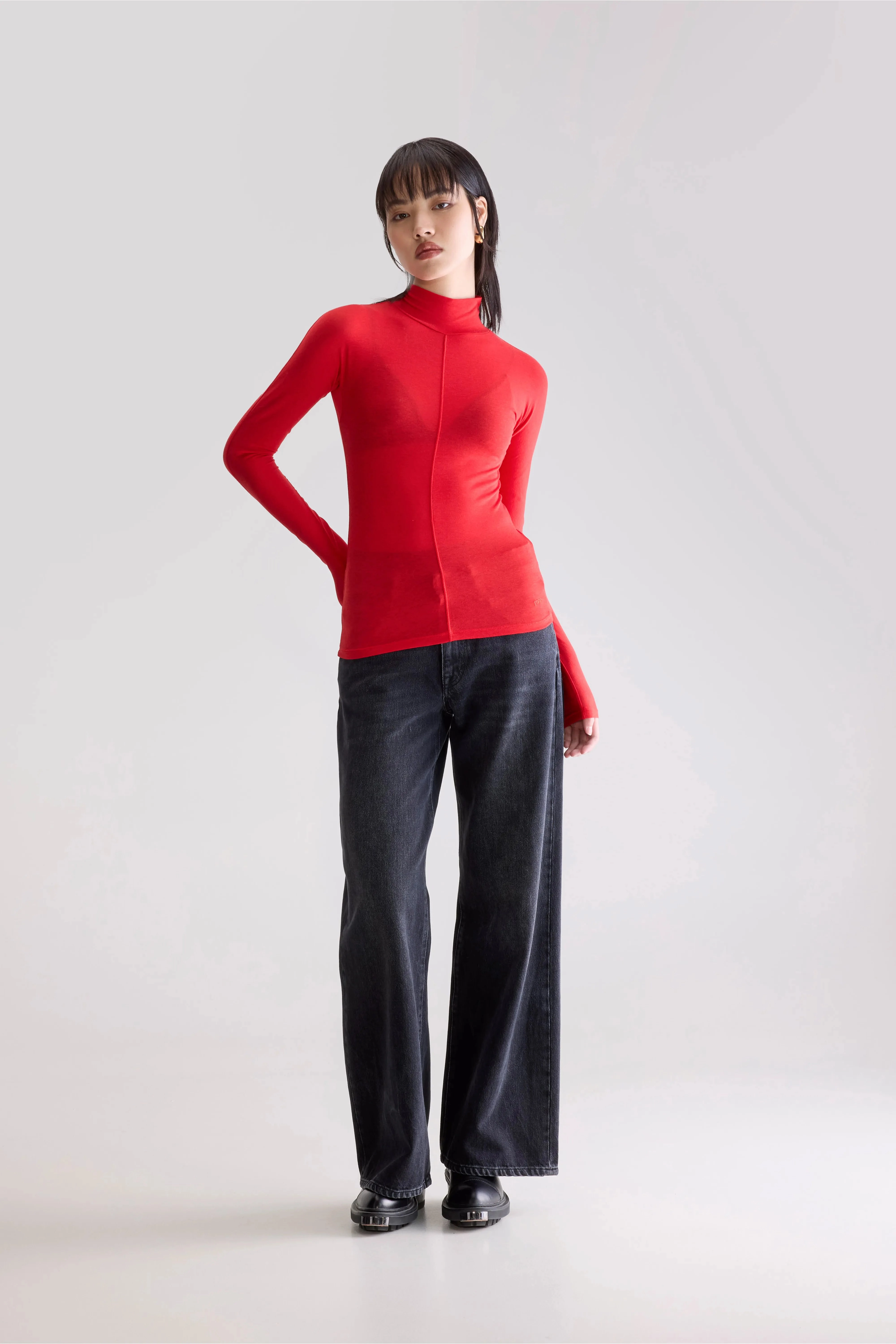 Flawy turtle neck t-shirt (252 / W / SANGUINE) Bold Design NonIrritating