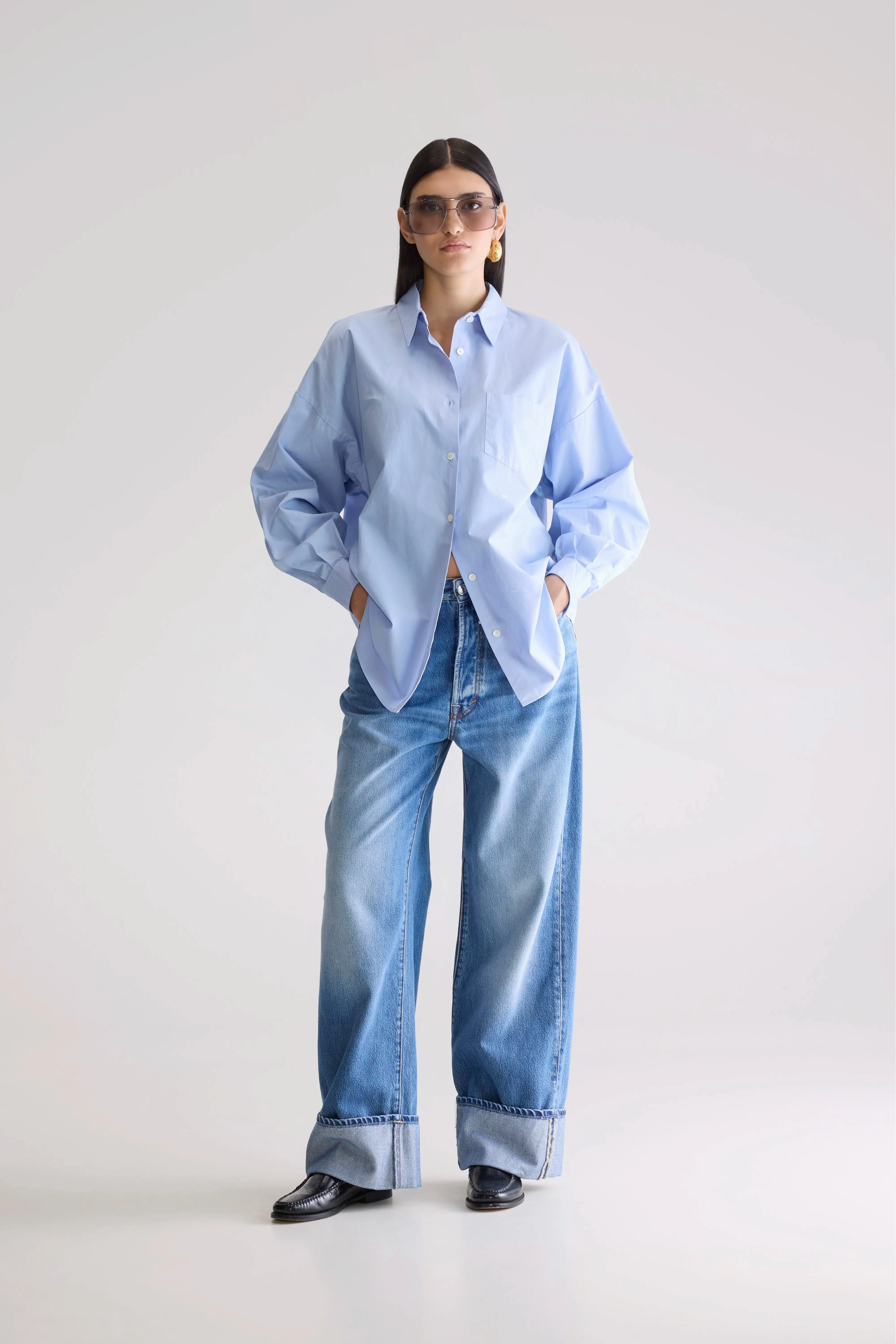 Giorgia poplin shirt (252 / W / SKY) Gender Neutral Everyday Look