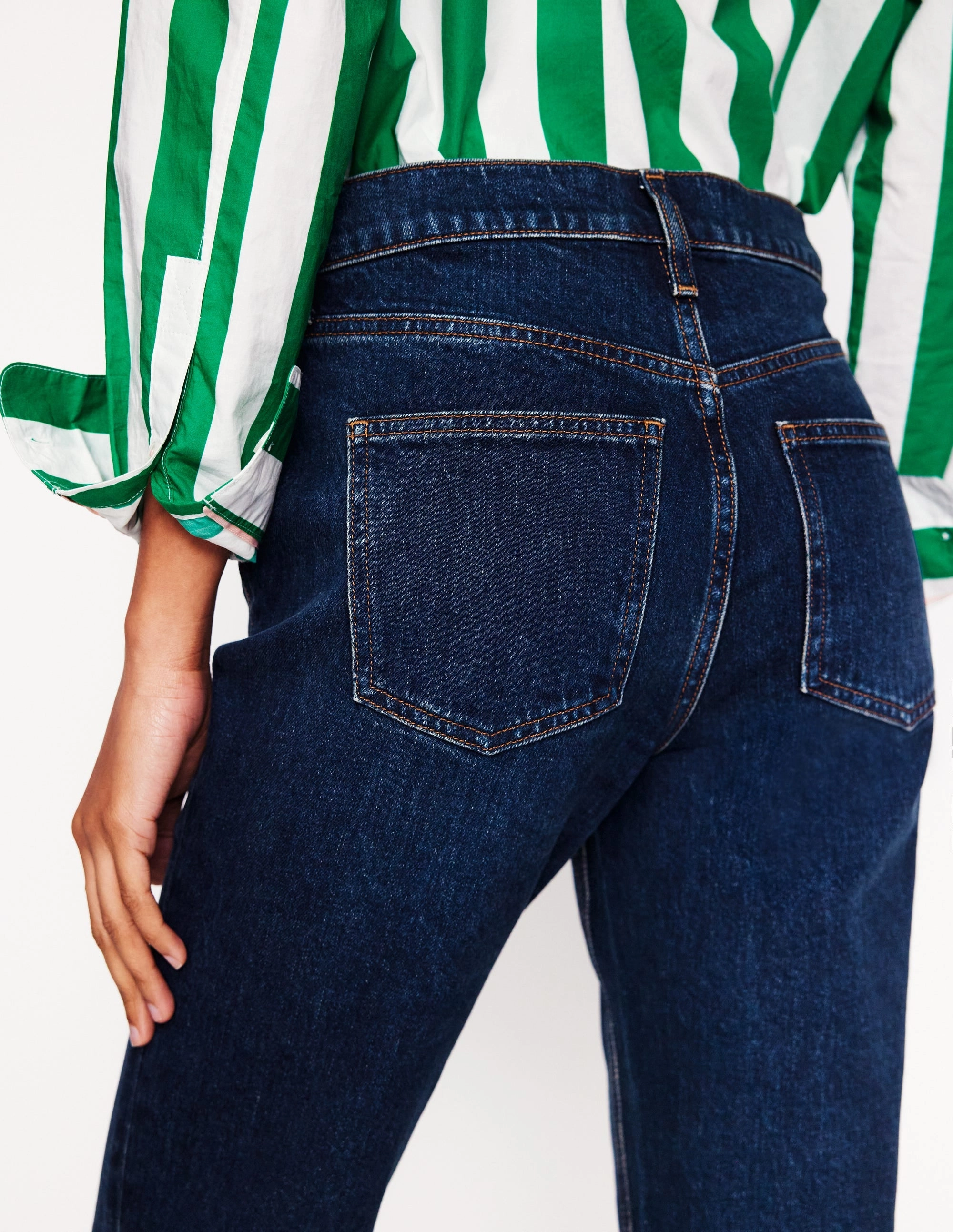 Long Use Athletic Comfort Girlfriend Jeans-Dark Vintage