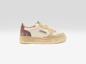 Zonal Support Dynamic Heel Counter Medalist Low Super Vintage for Women  (251 / W / GOLD)