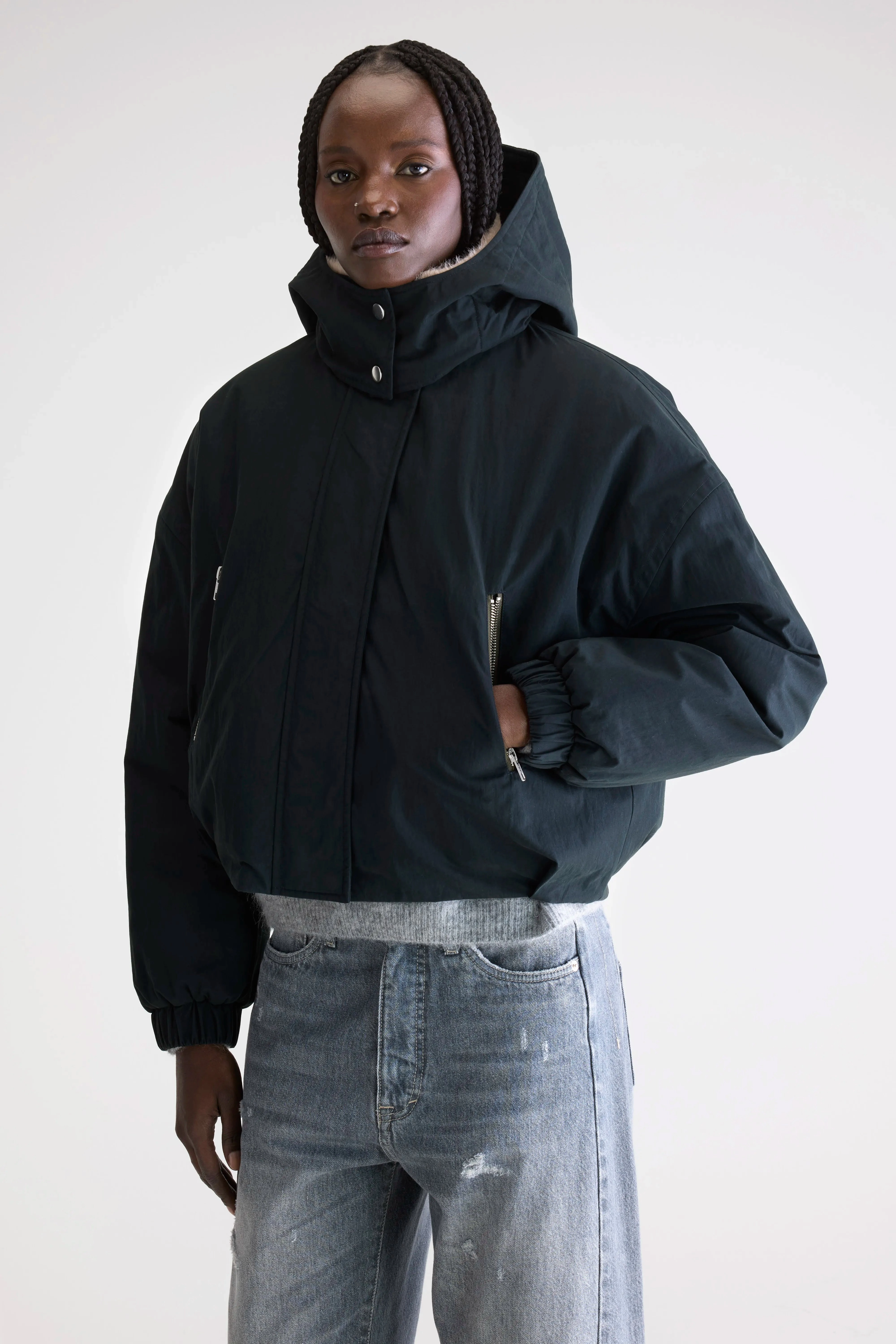Herna cropped jacket (252 / W / BLACK BEAUTY) Reinforced Seam Durability