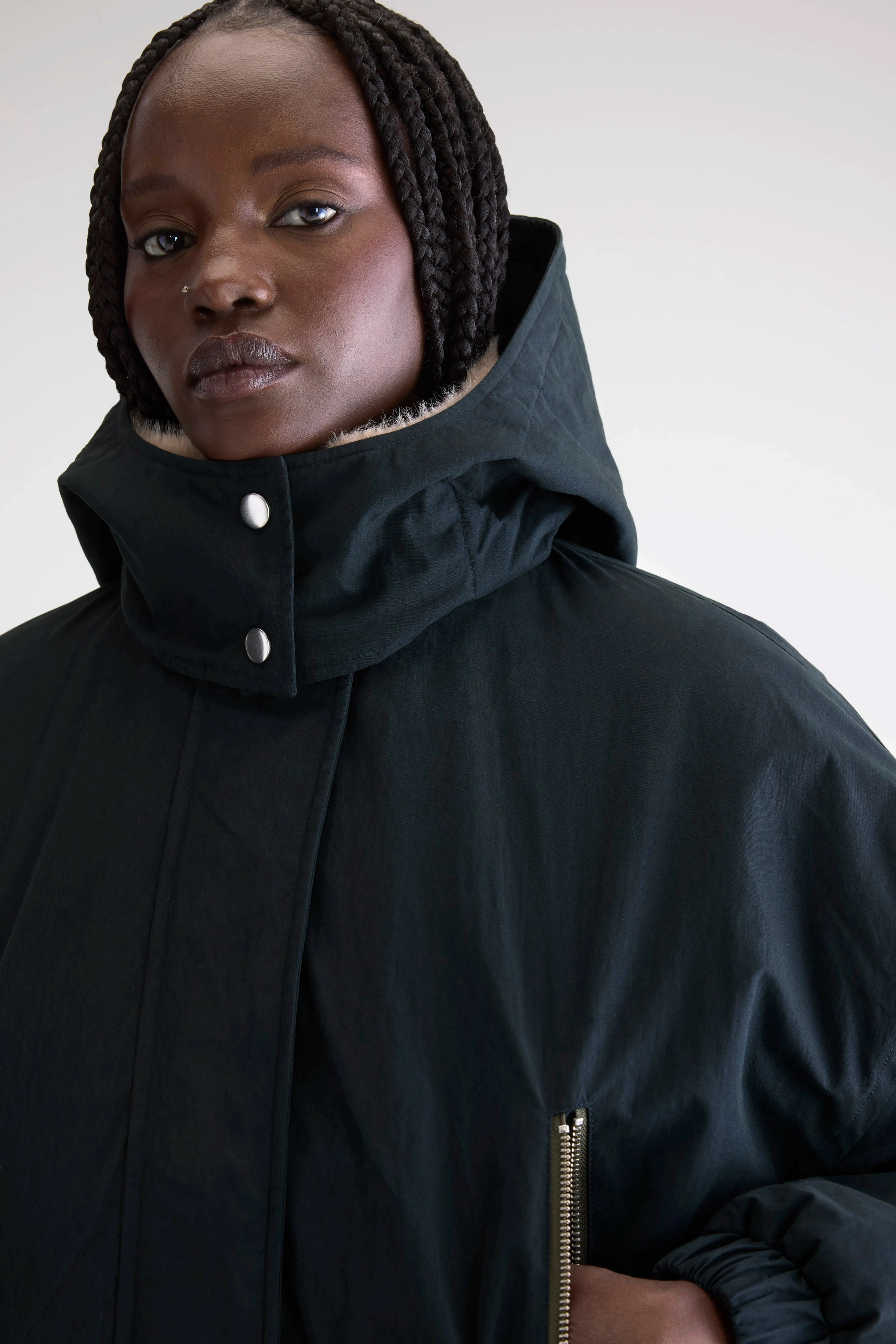 Herna cropped jacket (252 / W / BLACK BEAUTY) Warmth Without Bulk