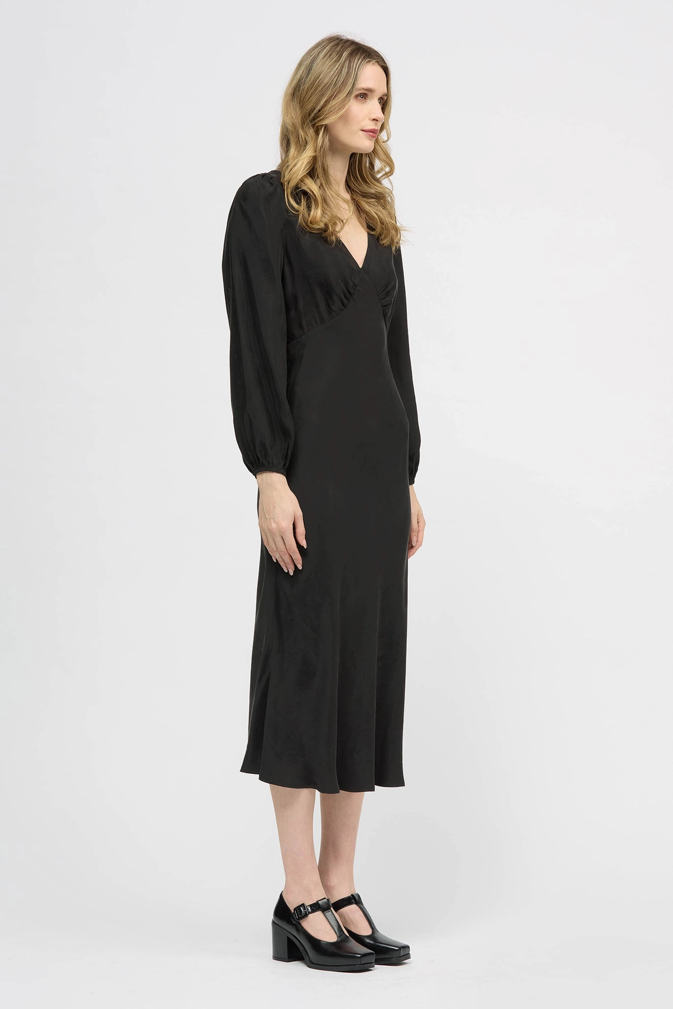 UVProtectiveLayer Relaxed Style Bungaree Dress Black