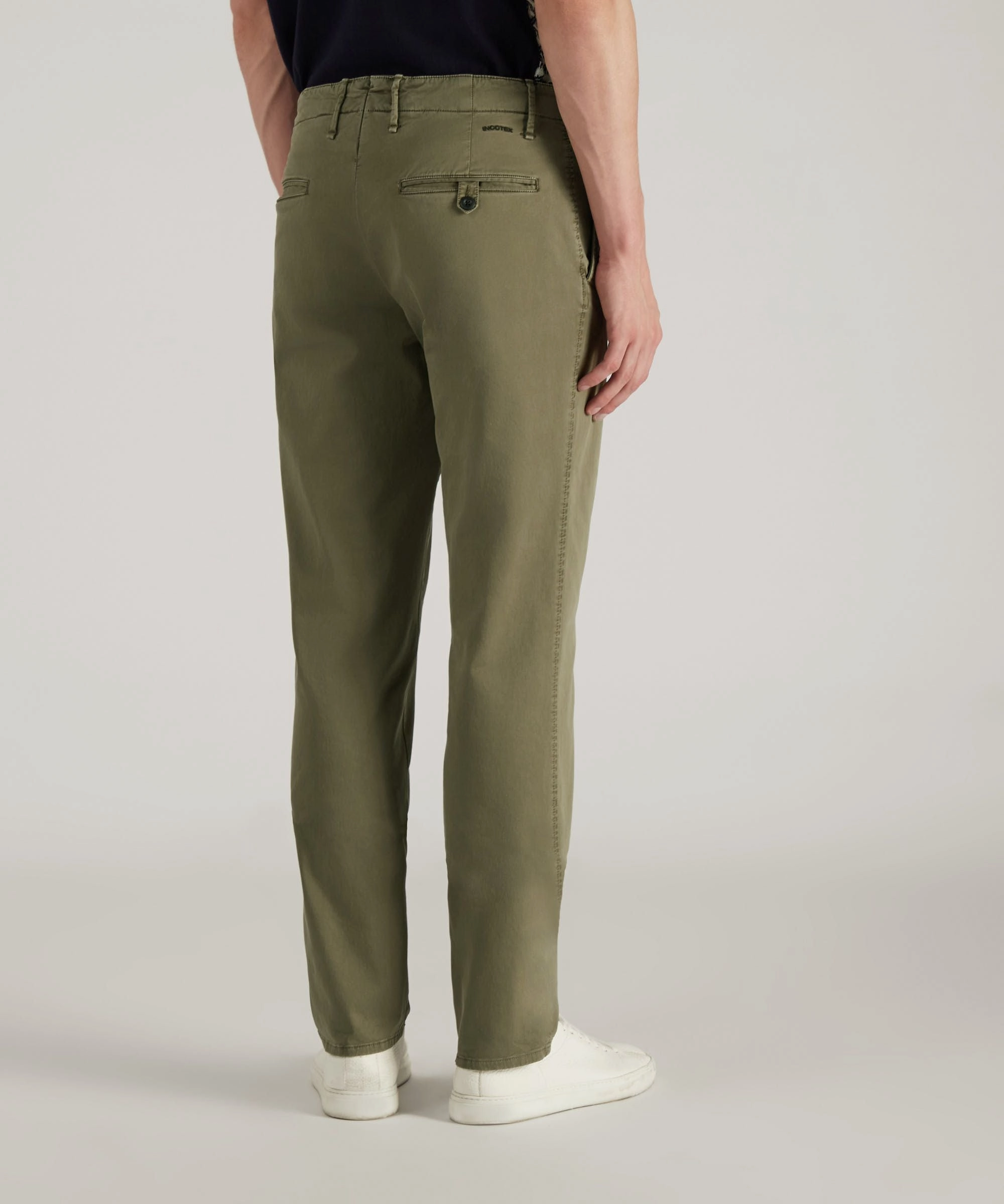 Sweat Resistant FourWayStretch Slim-fit certified stretch gabardine trousers