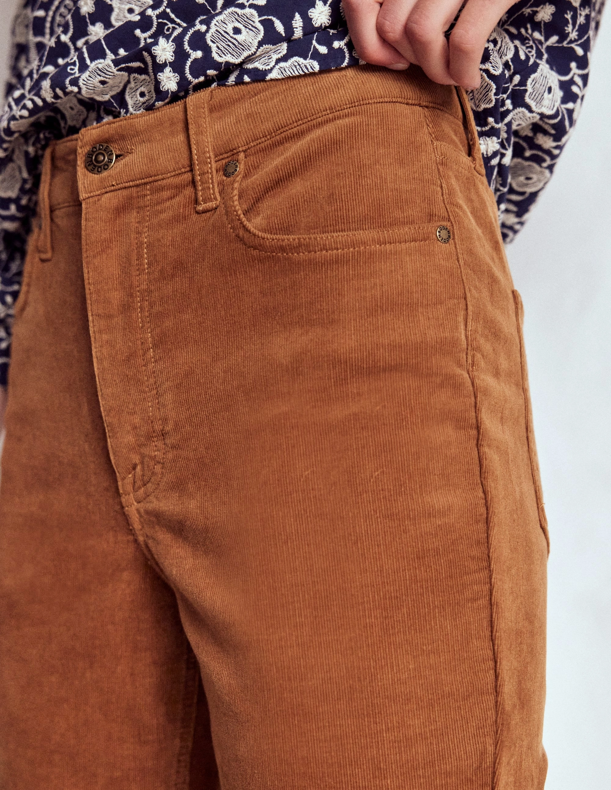 Adjustable Closure High-Waisted Cord Slim Jeans-Ginger