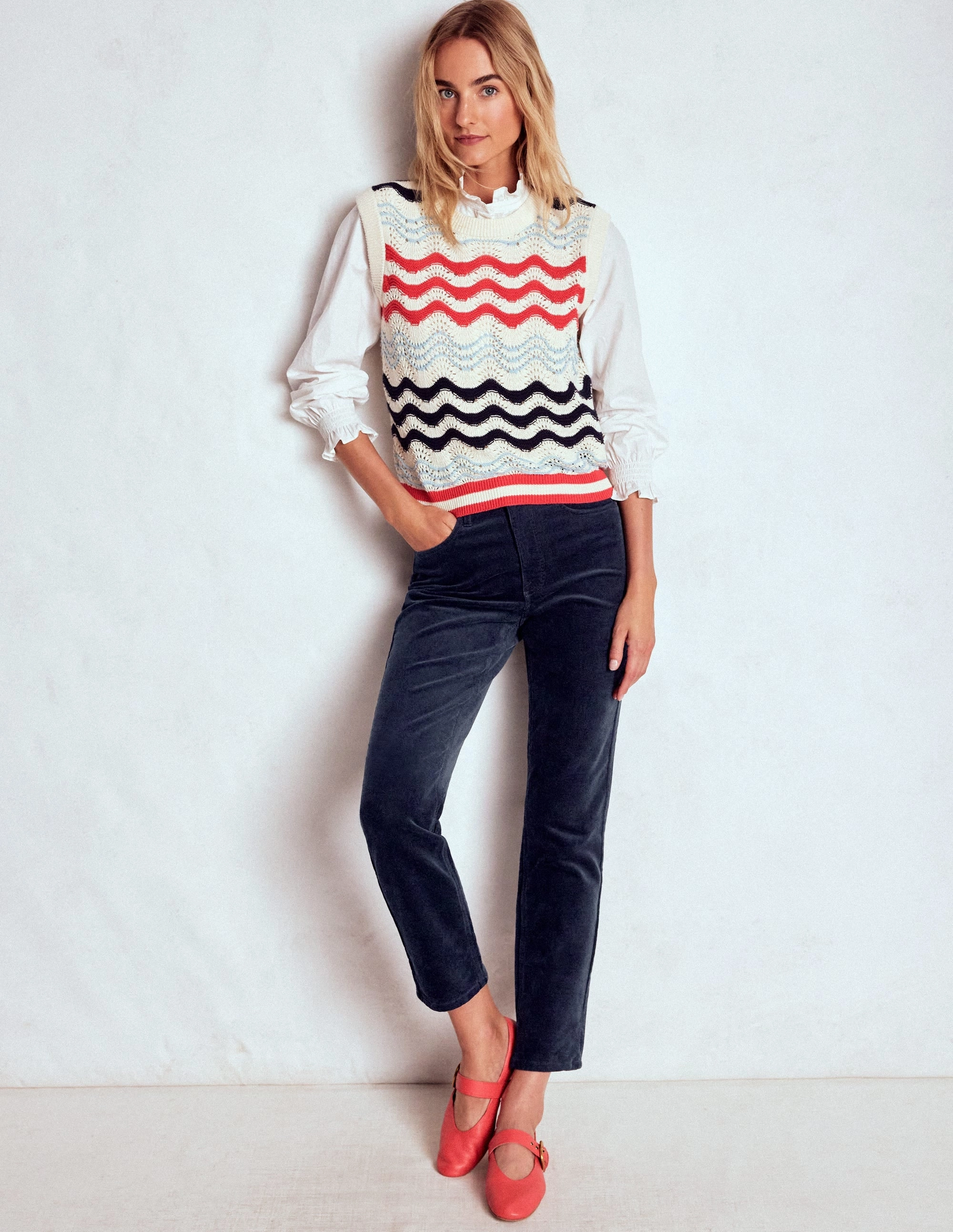 Outdoor Fit High-Waisted Cord Slim Jeans-Navy