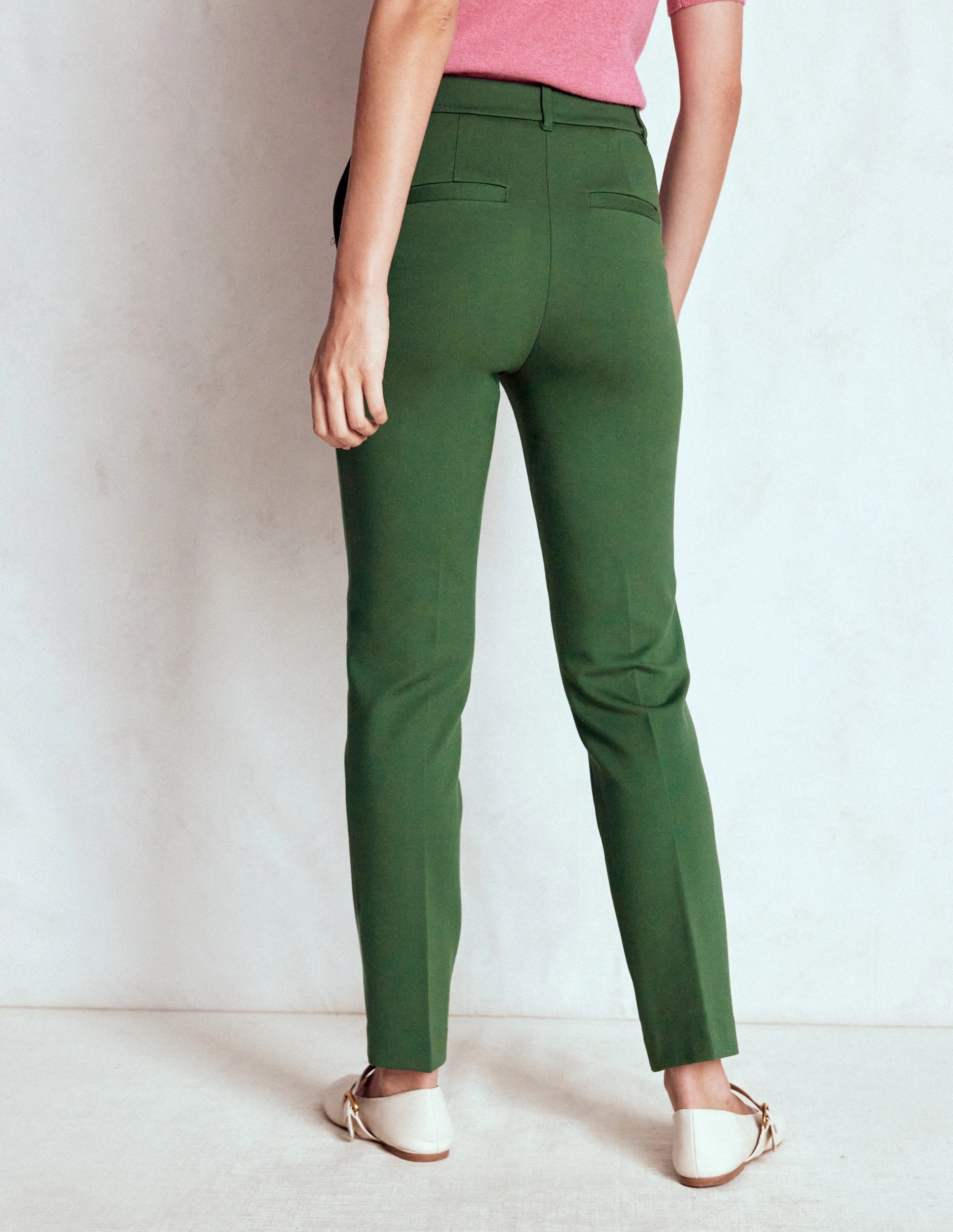 Highgate Ponte Trousers-Hunter Green Smooth zipper closure Sleek Fit