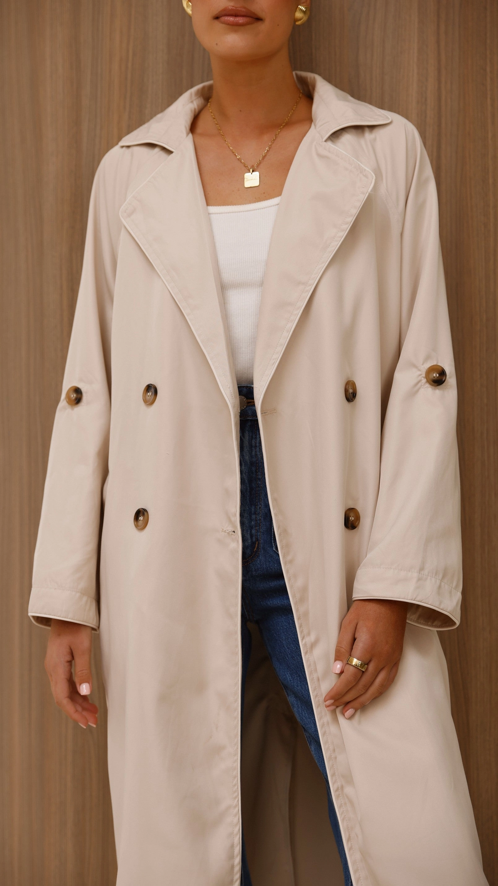 Rylie Trench Coat - Sand Strong Zip Green Material